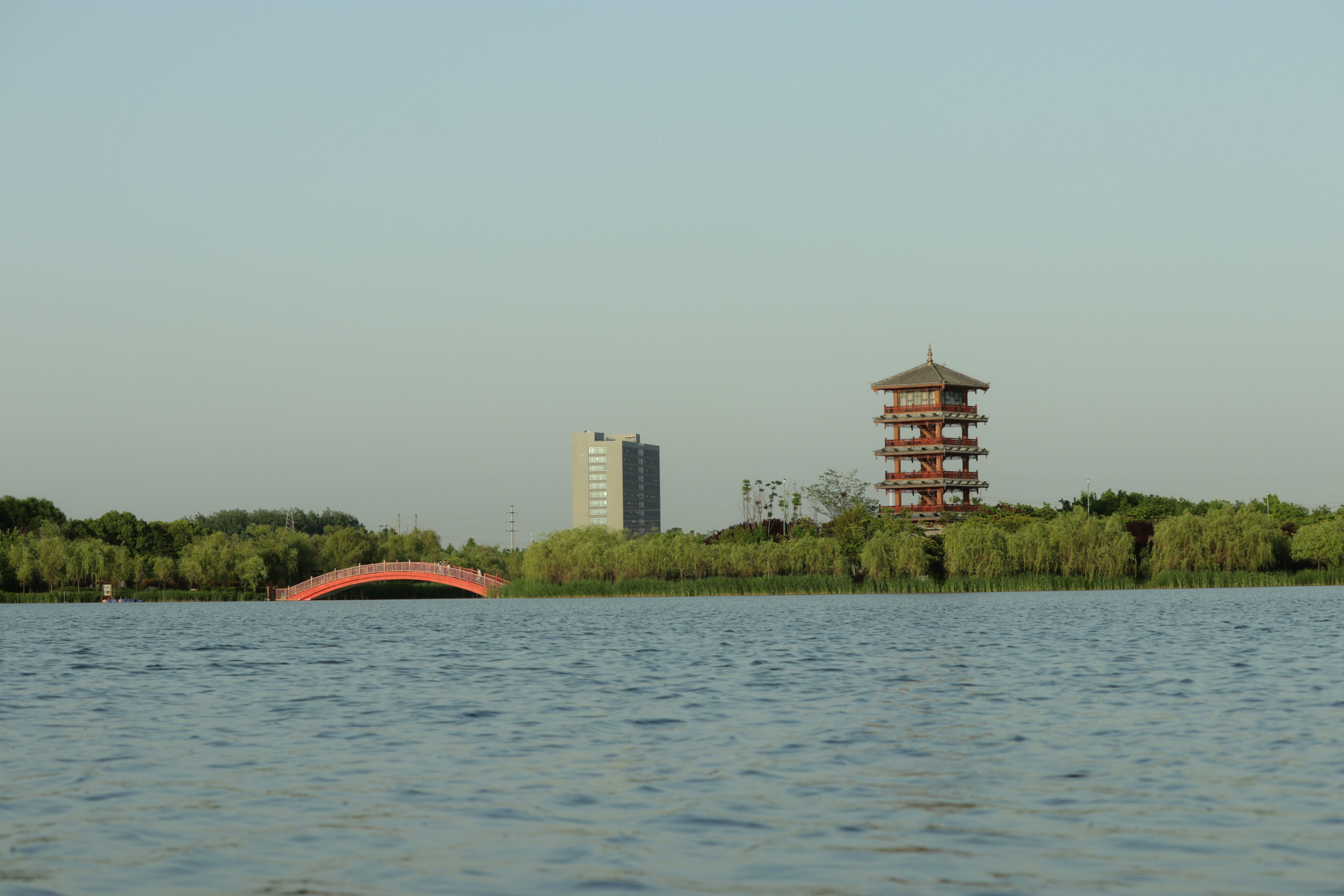 Dongting Lake and Yueyang Tower Guide: China's Second Largest Freshwater Lake