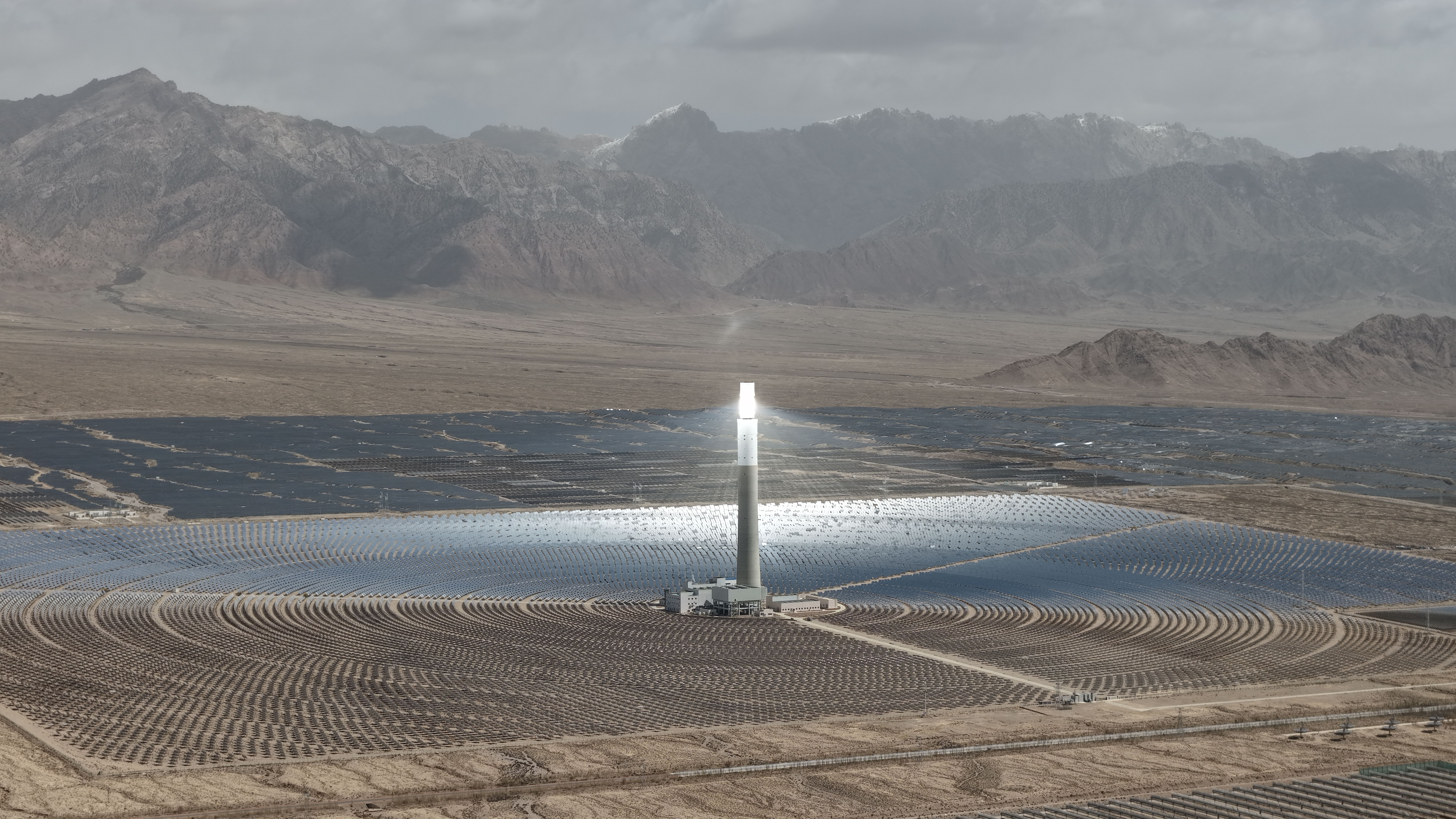 Aerial View of Large Solar Power Plant in Desert · Free Stock Photo