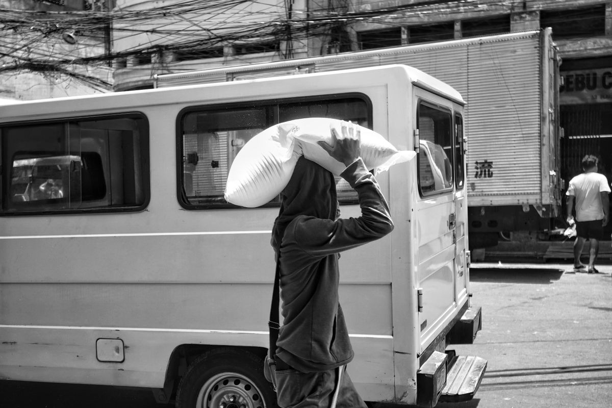 home removals in Copthorne — Home Removals in Copthorne — the working end of the job