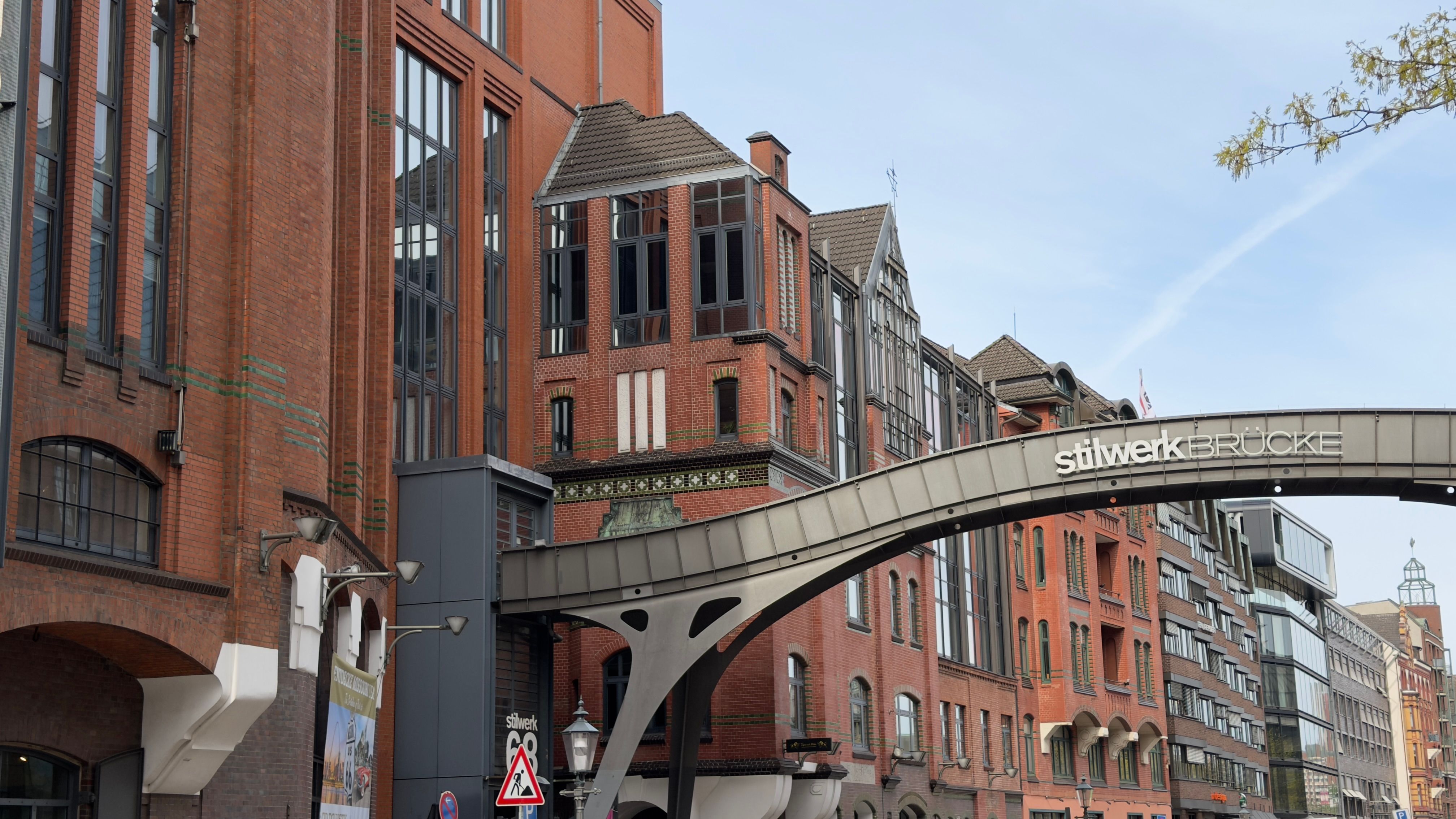 Traditionelle Architektur mit modernen Elementen
