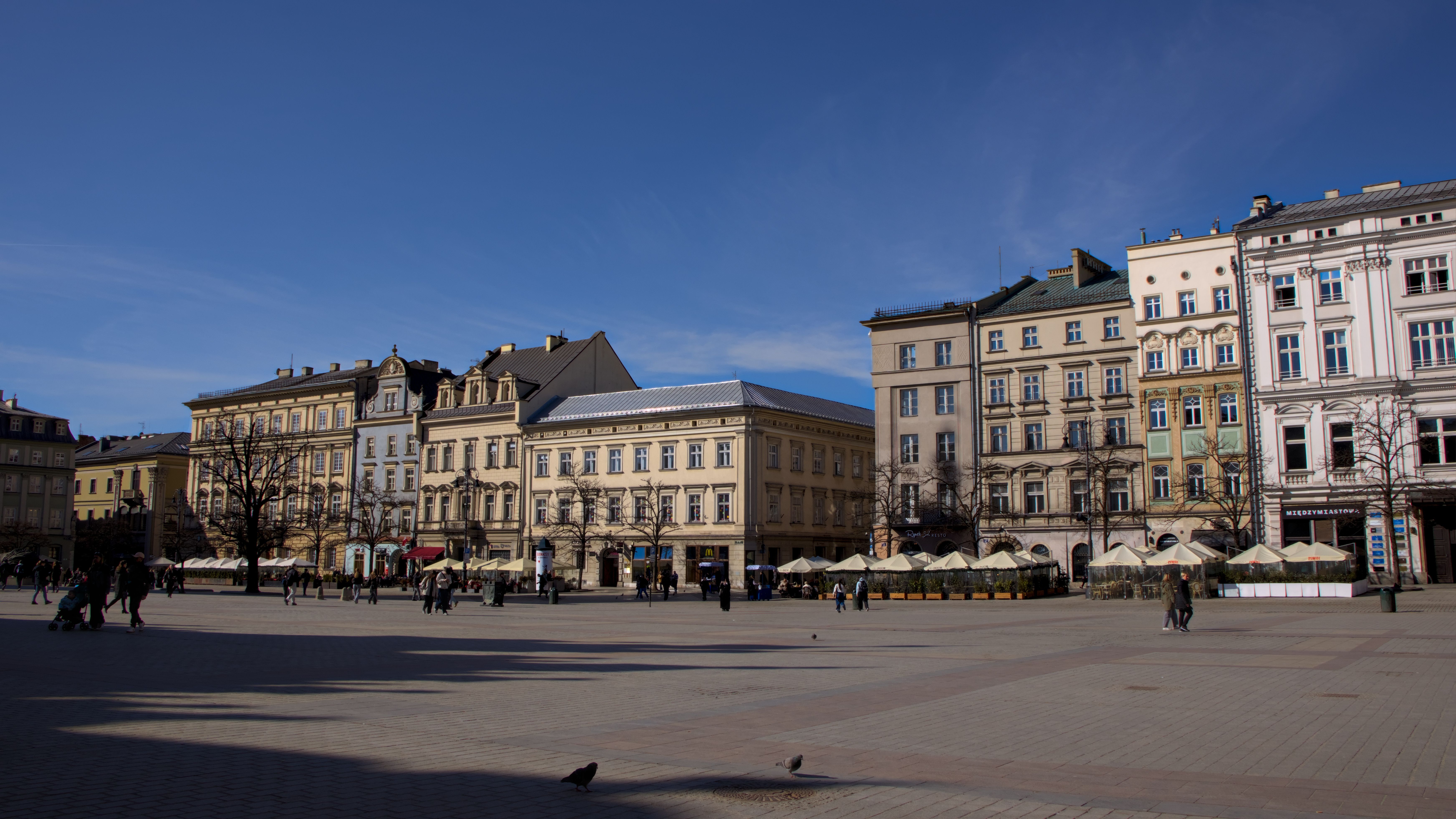 Rynek i mury Golubia