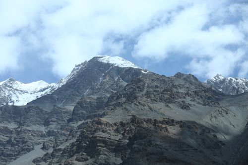 Free Breathtaking view of snow-capped mountains against a clear blue sky. Stock Photo