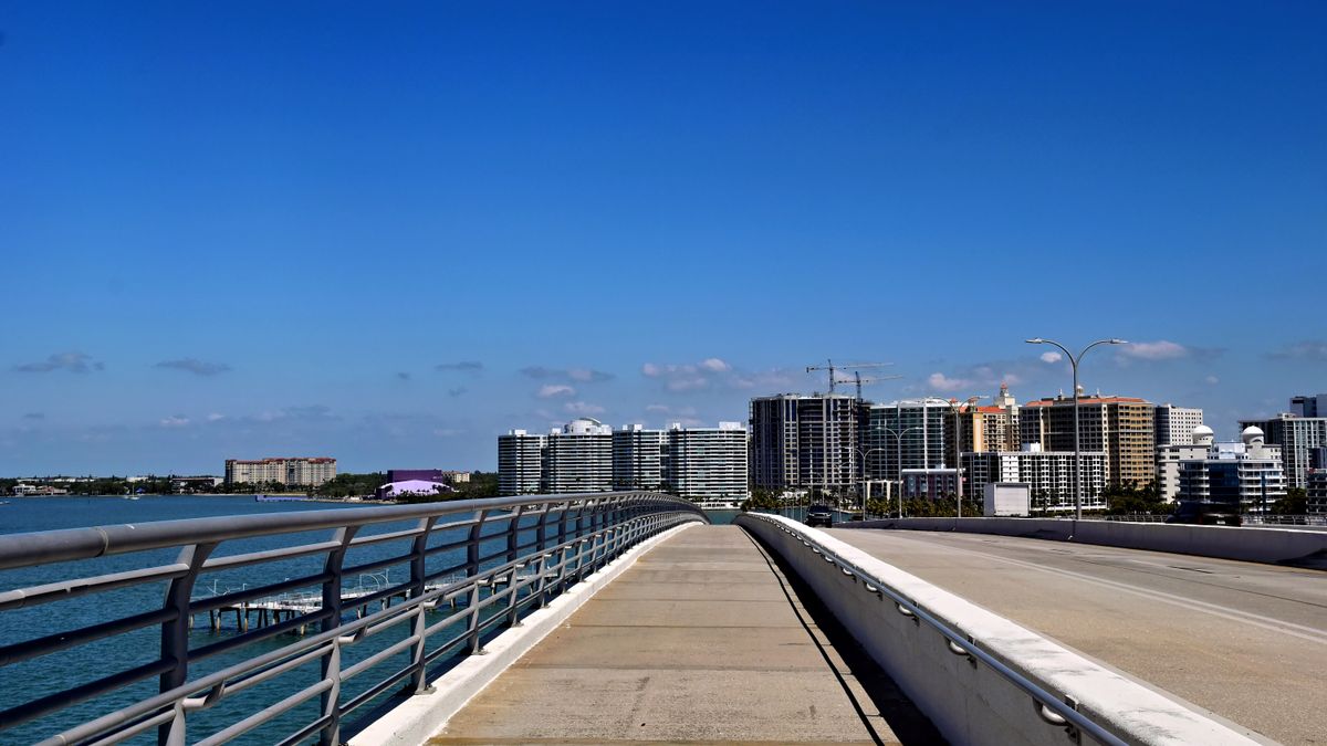 Best Free Samples in St. Petersburg, FL: 2026 Local Guide