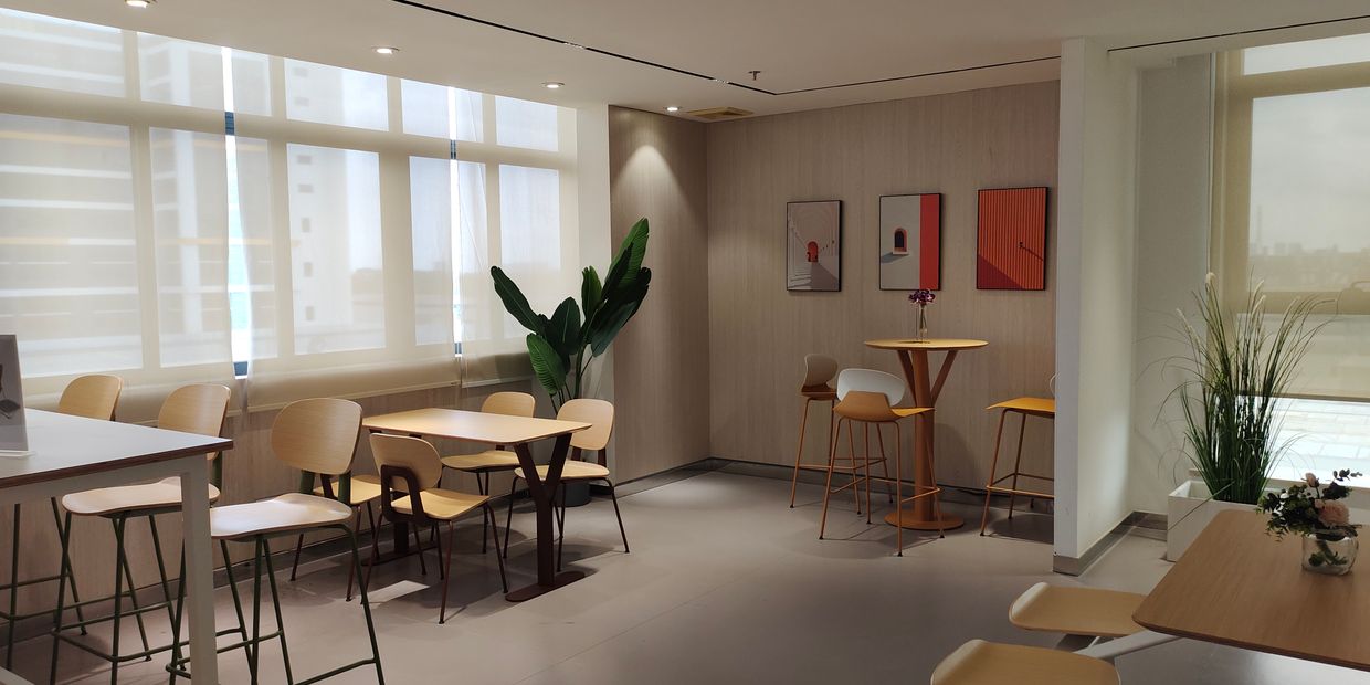 A restructured, light-filled workplace
