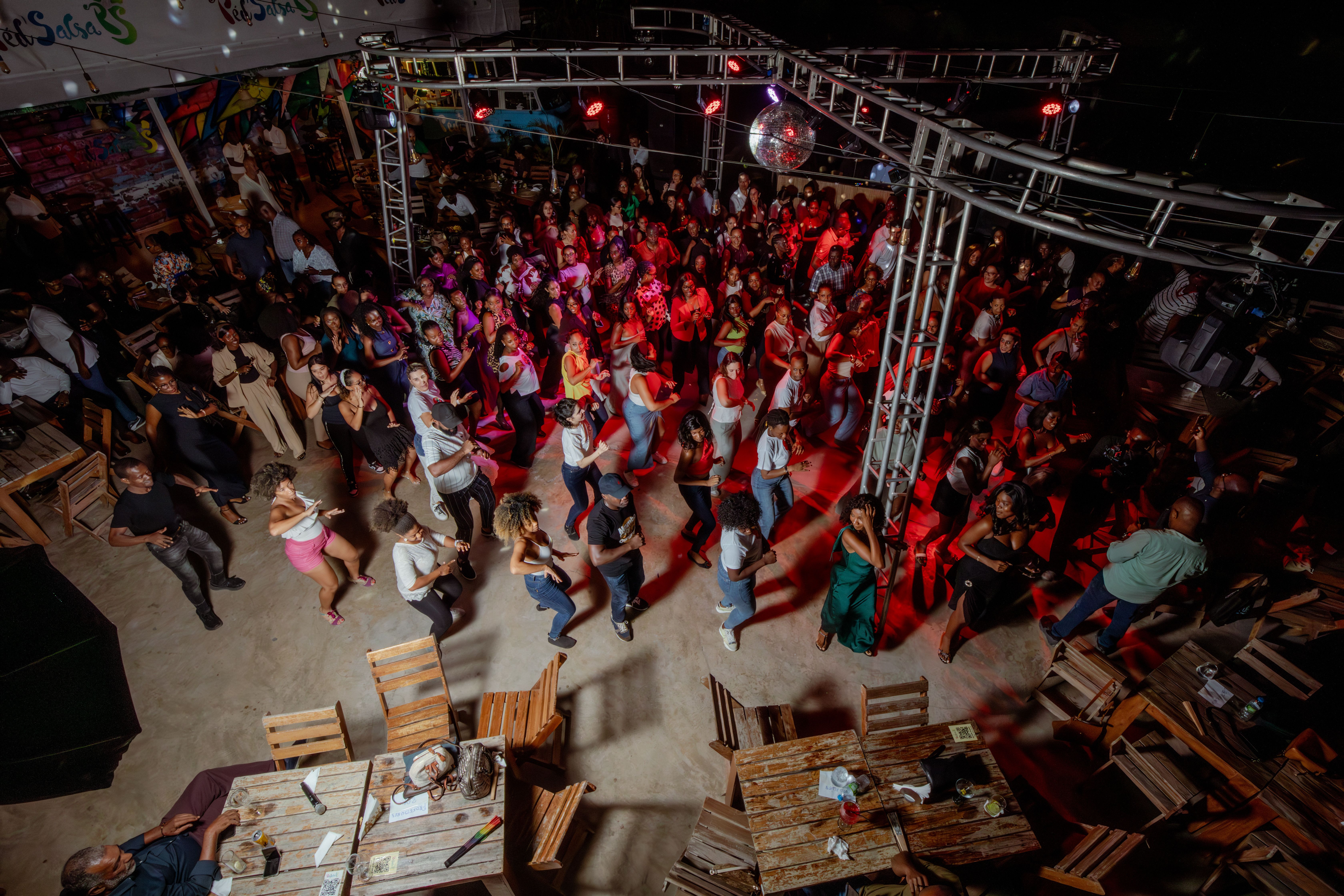 Beyond the Stage: How Hybrid Concerts Are Redefining Live Music in 2026 – Your Ultimate Guide to Immersive Experiences & Booking!