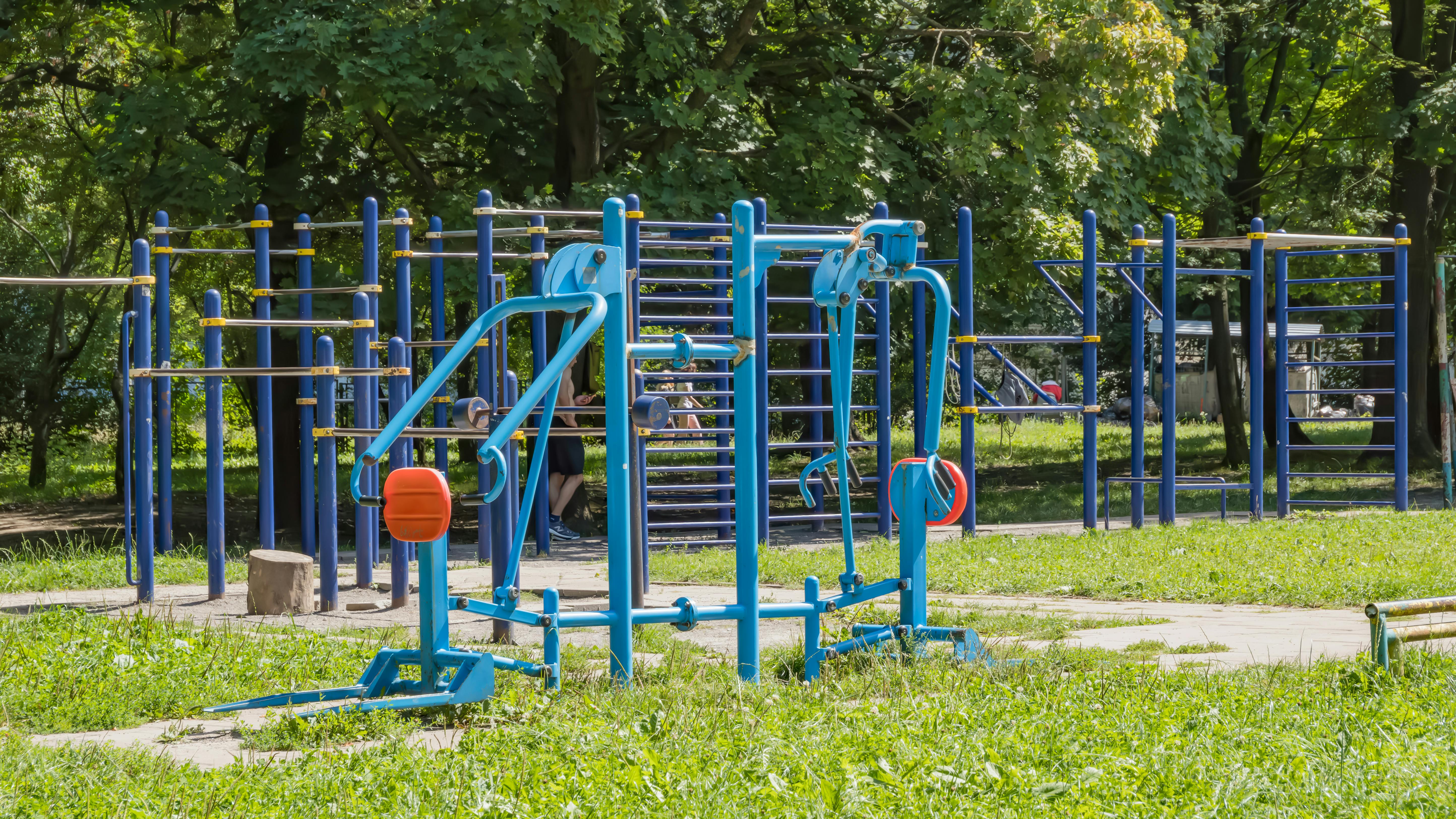 outdoor fitness, outdoor fitness park, outdoor fitness stations, outdoor fitness equipment, outdoor gym best, best outdoor fi