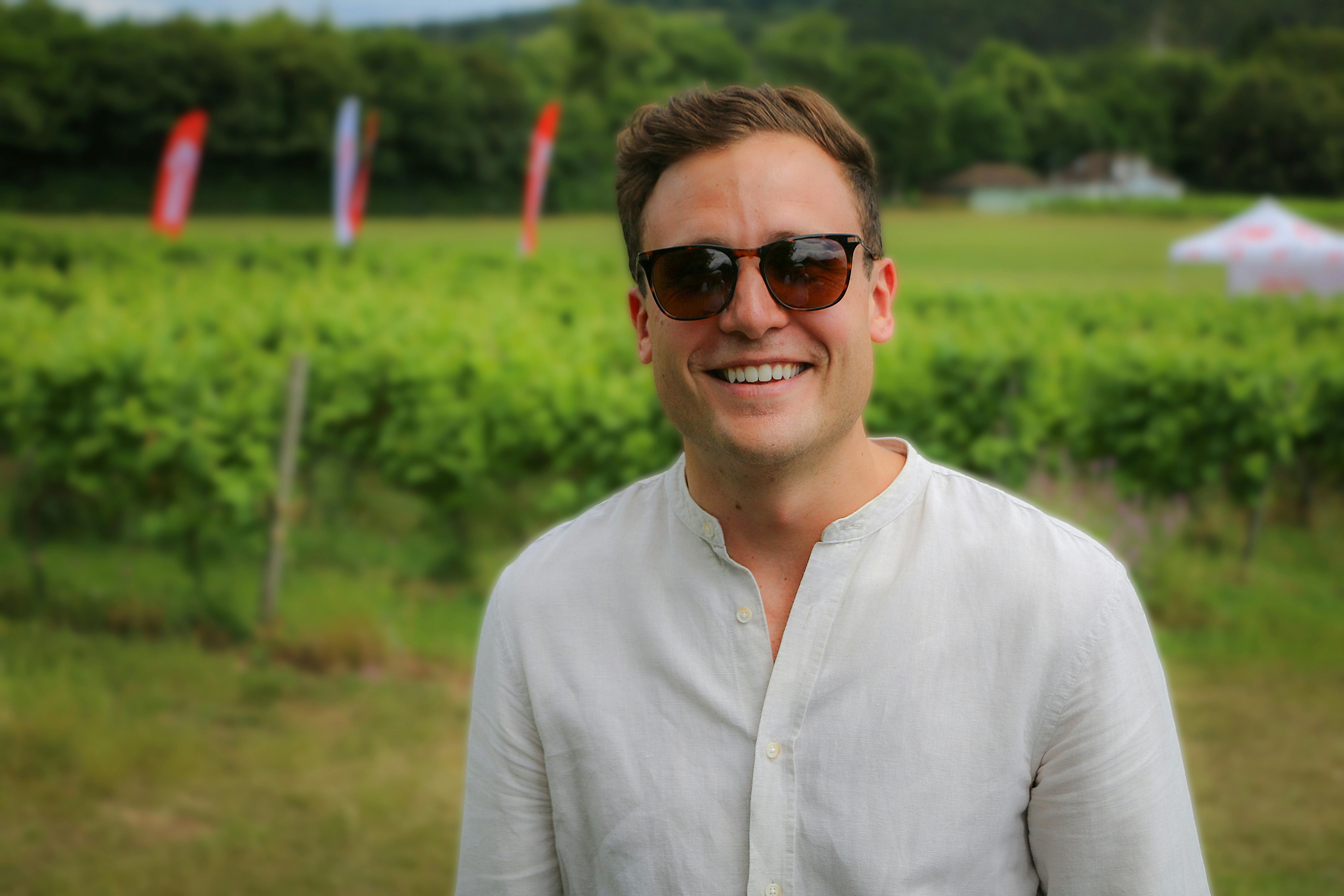 Tom James