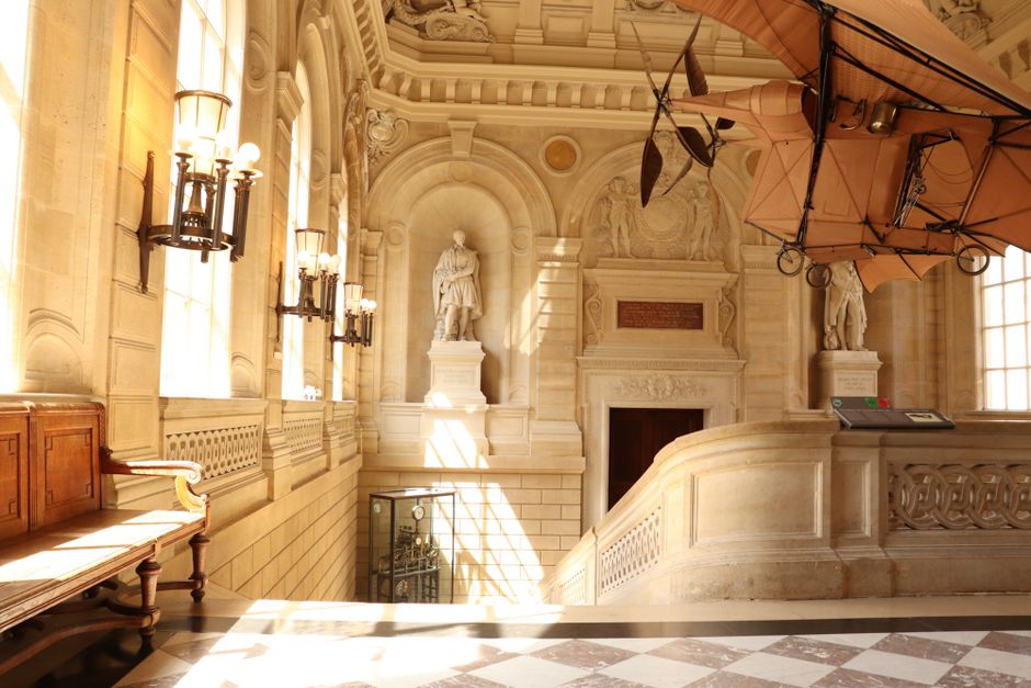 Bourse de Commerce — Pinault Collection to Present Major Photography Survey 'Remember Me' in Paris