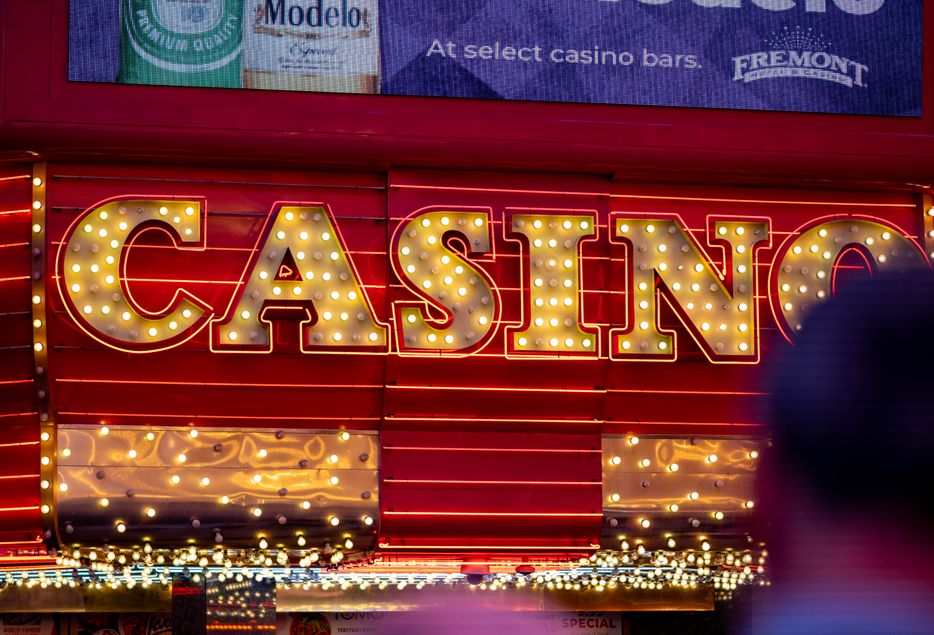 Online Casino: Spielautomaten und Live-Spiele im Überblick