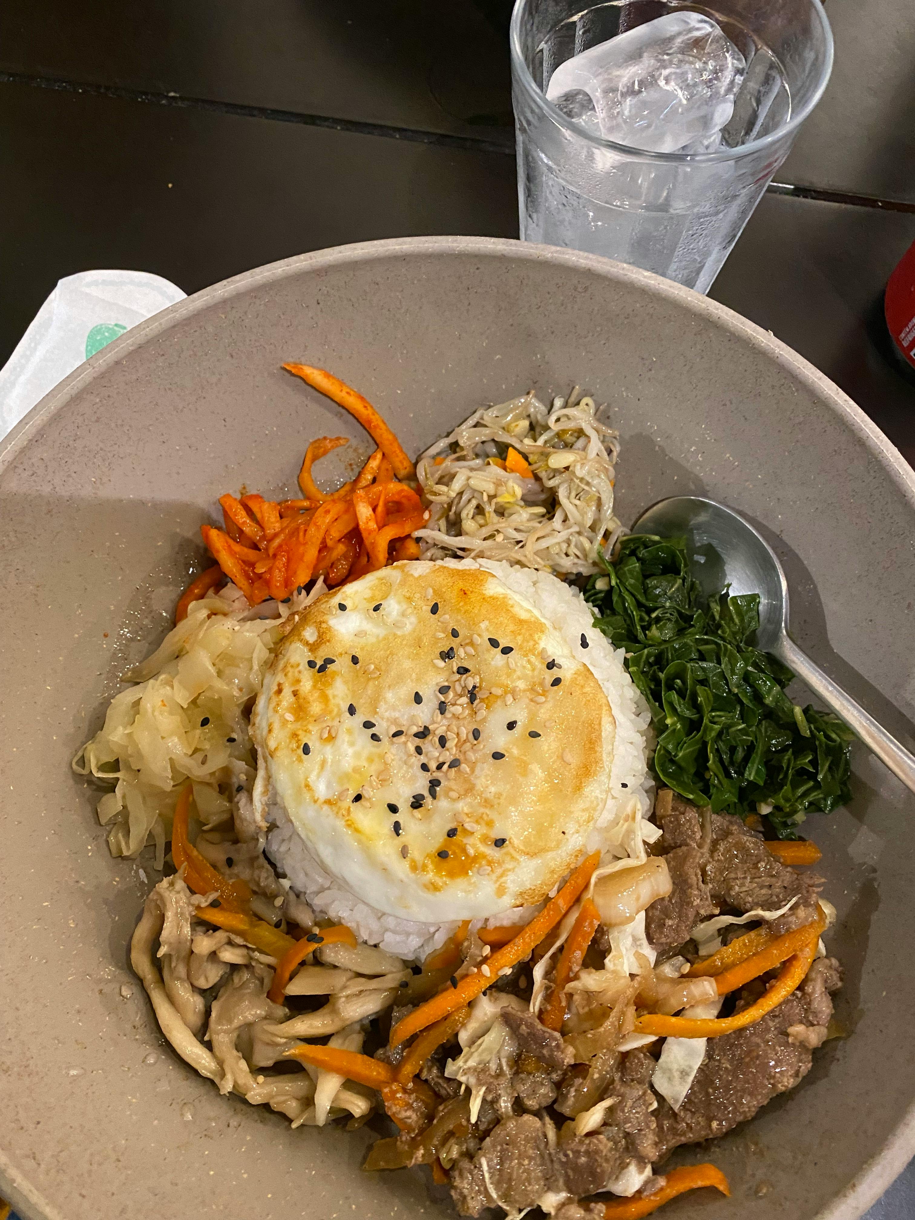 집에서 만든 비빔밥