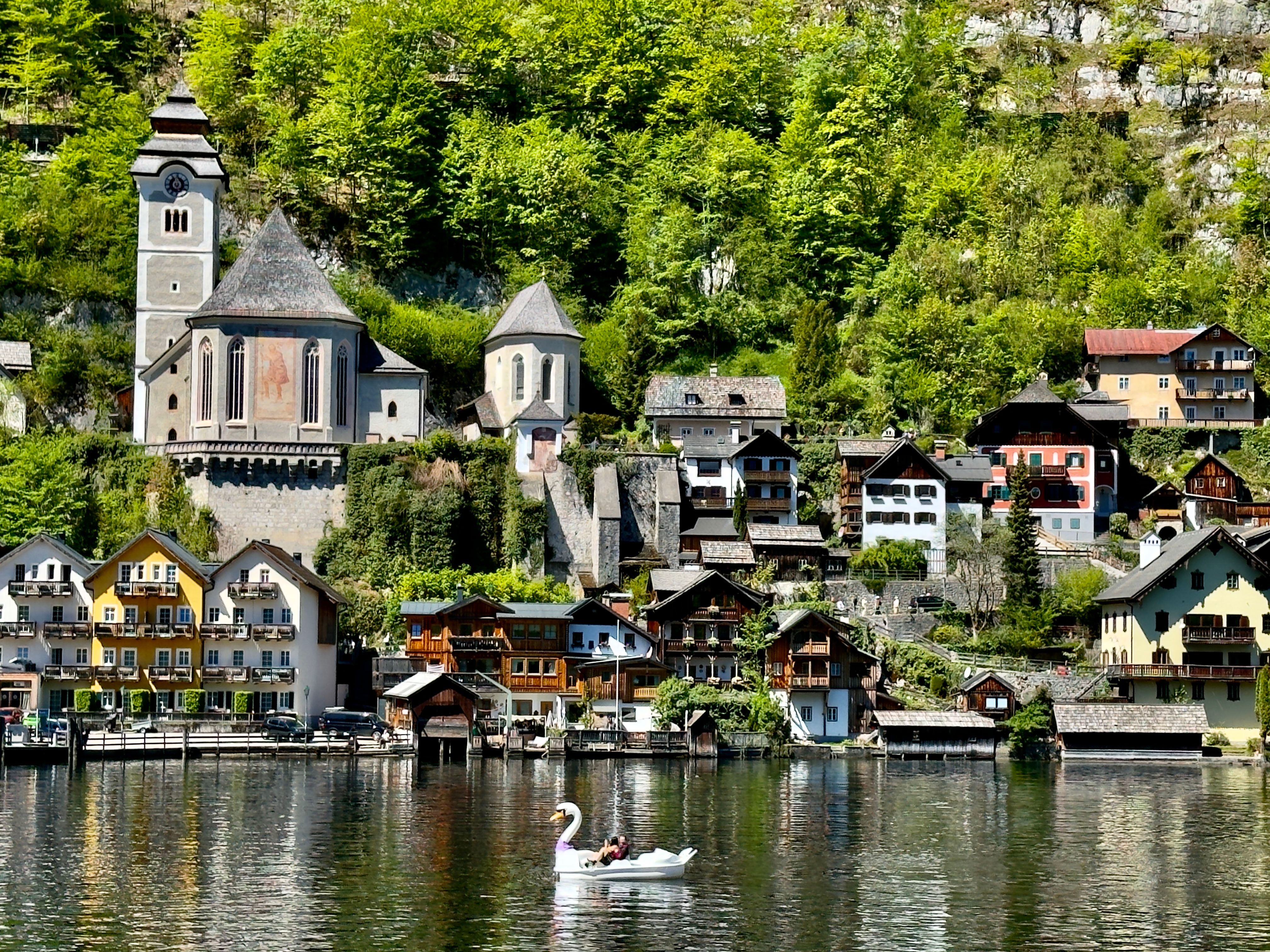 Picturesque View of Historic Hallstatt Austria · Free Stock Photo