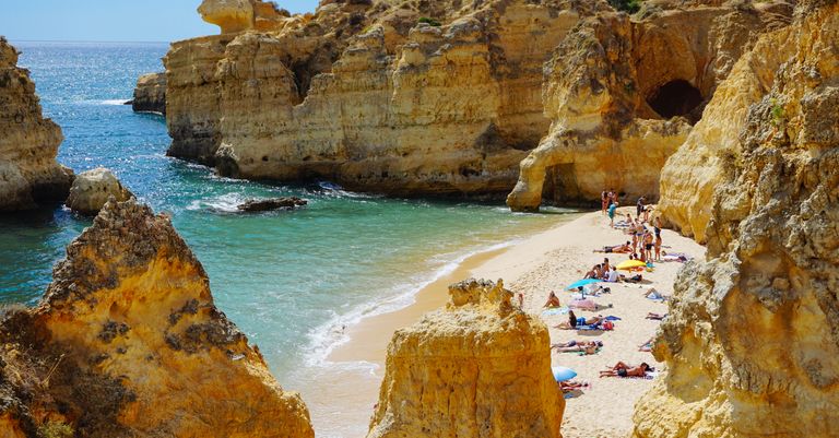 64‑year‑old Irish tourist dies after water incident at Portugal beach