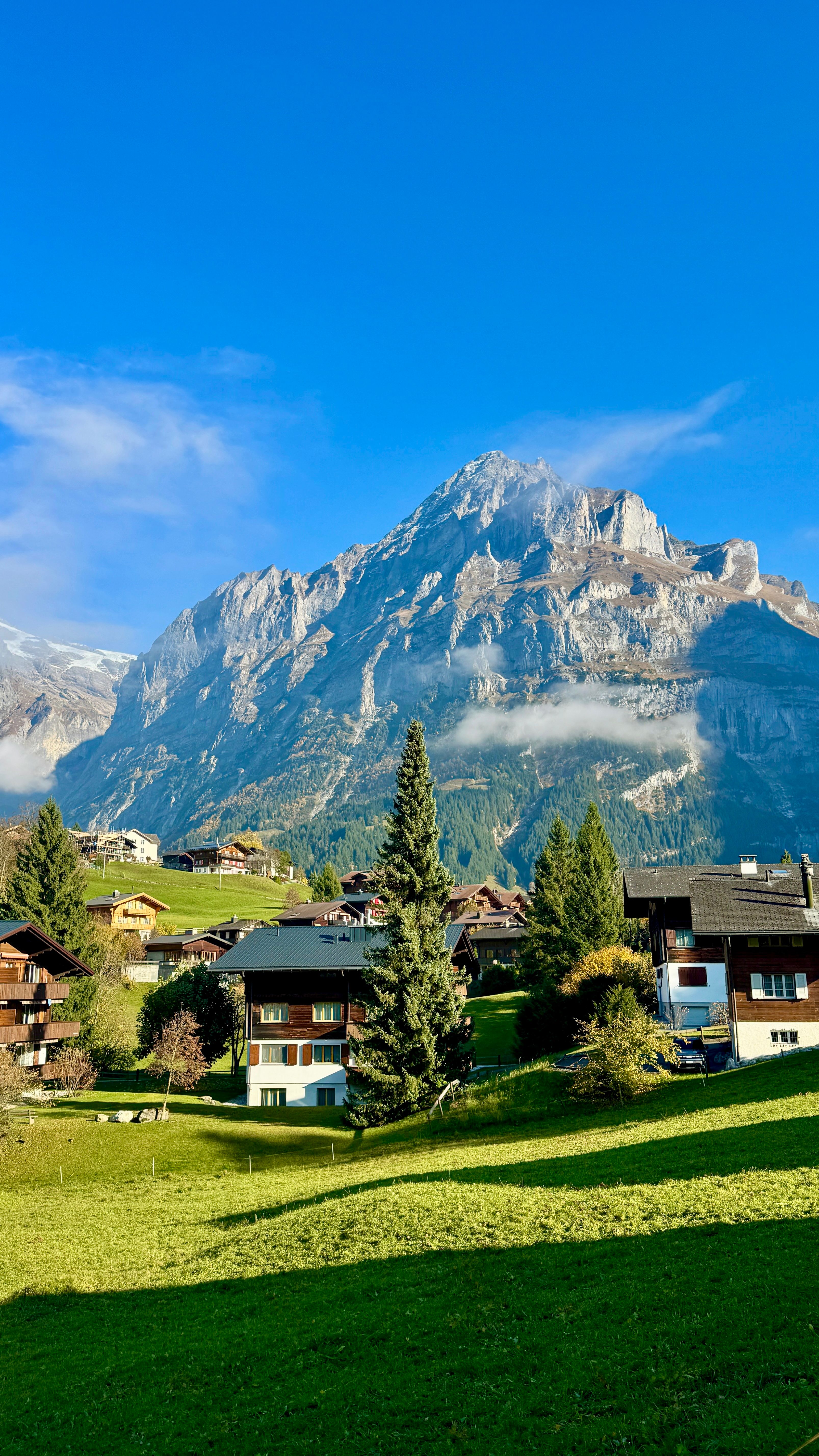 Mountain Village in Alps · Free Stock Photo