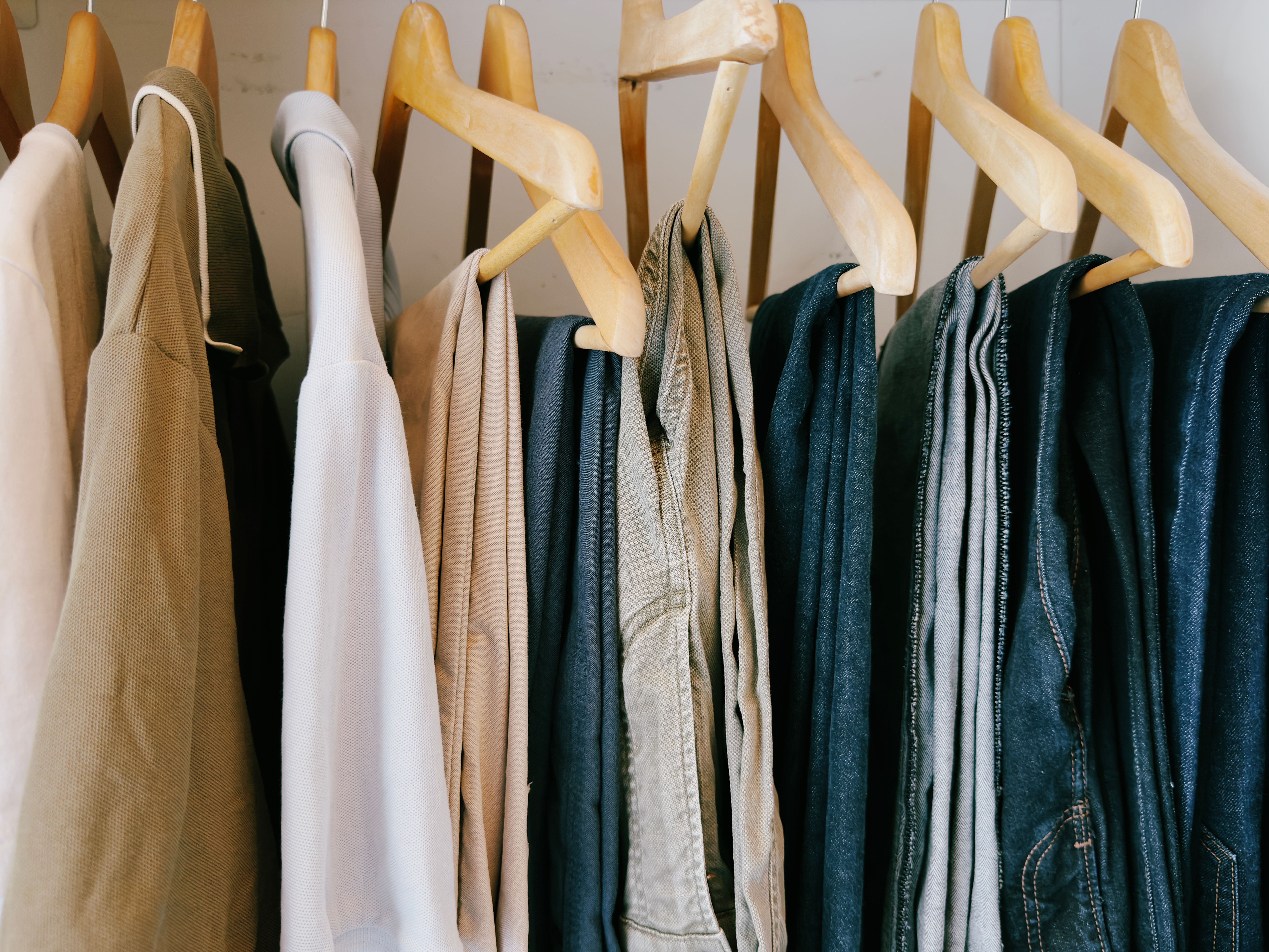 Every Piece You Need for a Spring Capsule Wardrobe Is Hiding in Quince’s Best-Sellers Section—Starting at $16 — Photo by Serg