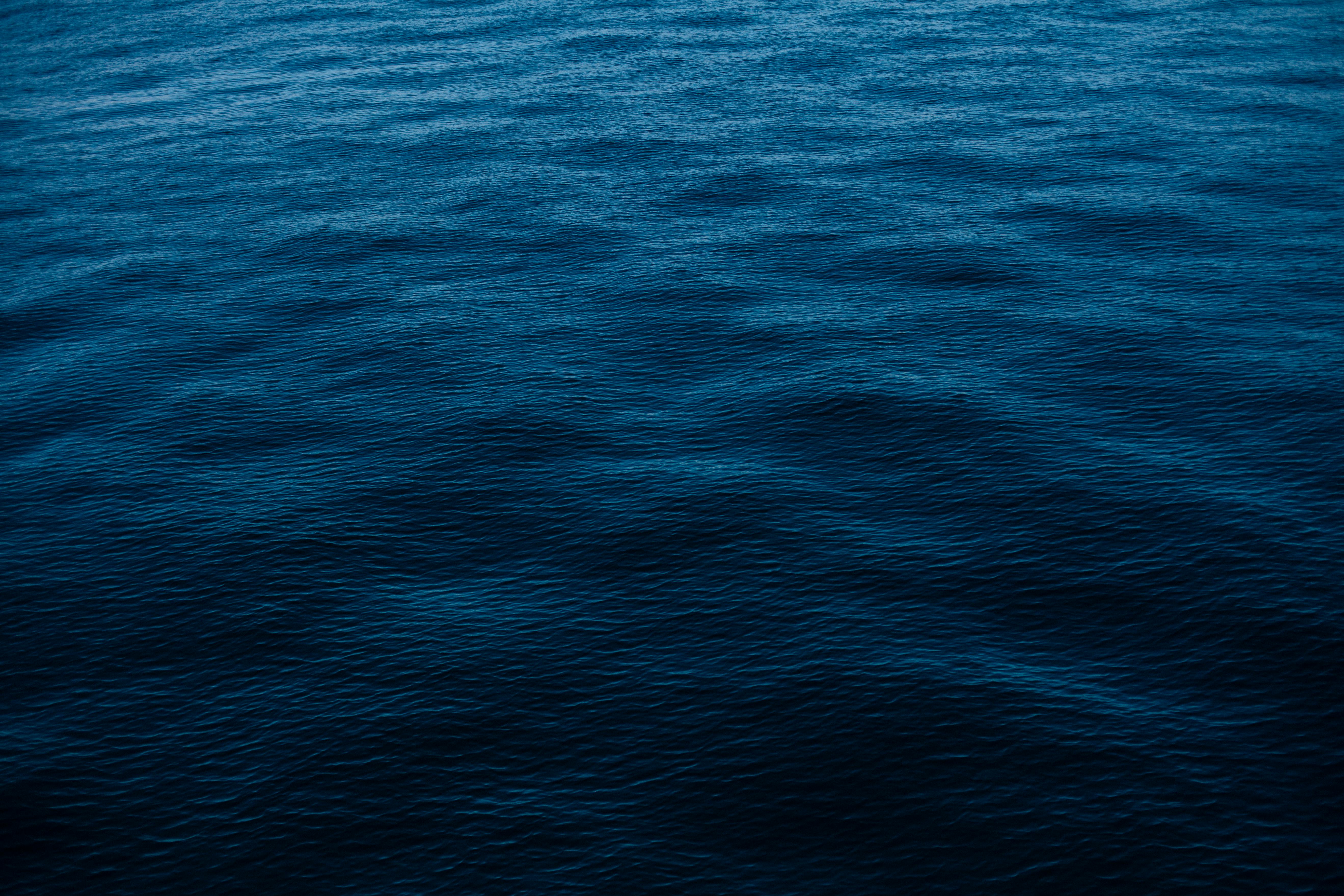 dark blue sea