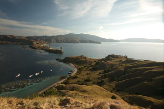 Phinisi liveaboard charter (3 days) — Komodo Islands
