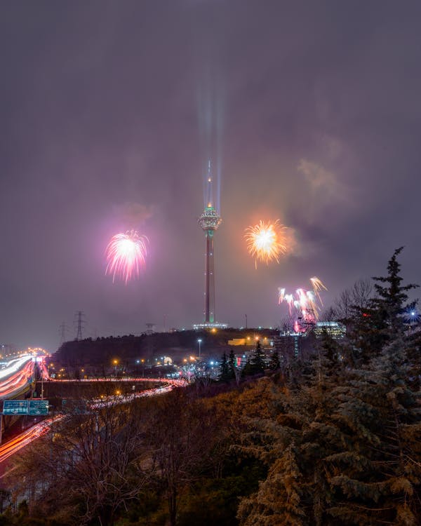 havai fişek, i̇ran, milad kulesi içeren Ücretsiz stok fotoğraf