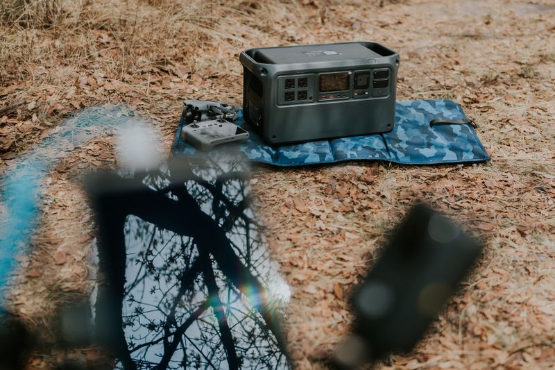 3. Anker Solix PS30 Portable Solar Panel