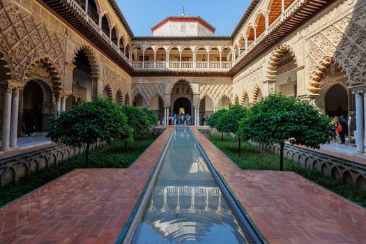 Alcázar palace at opening — Seville
