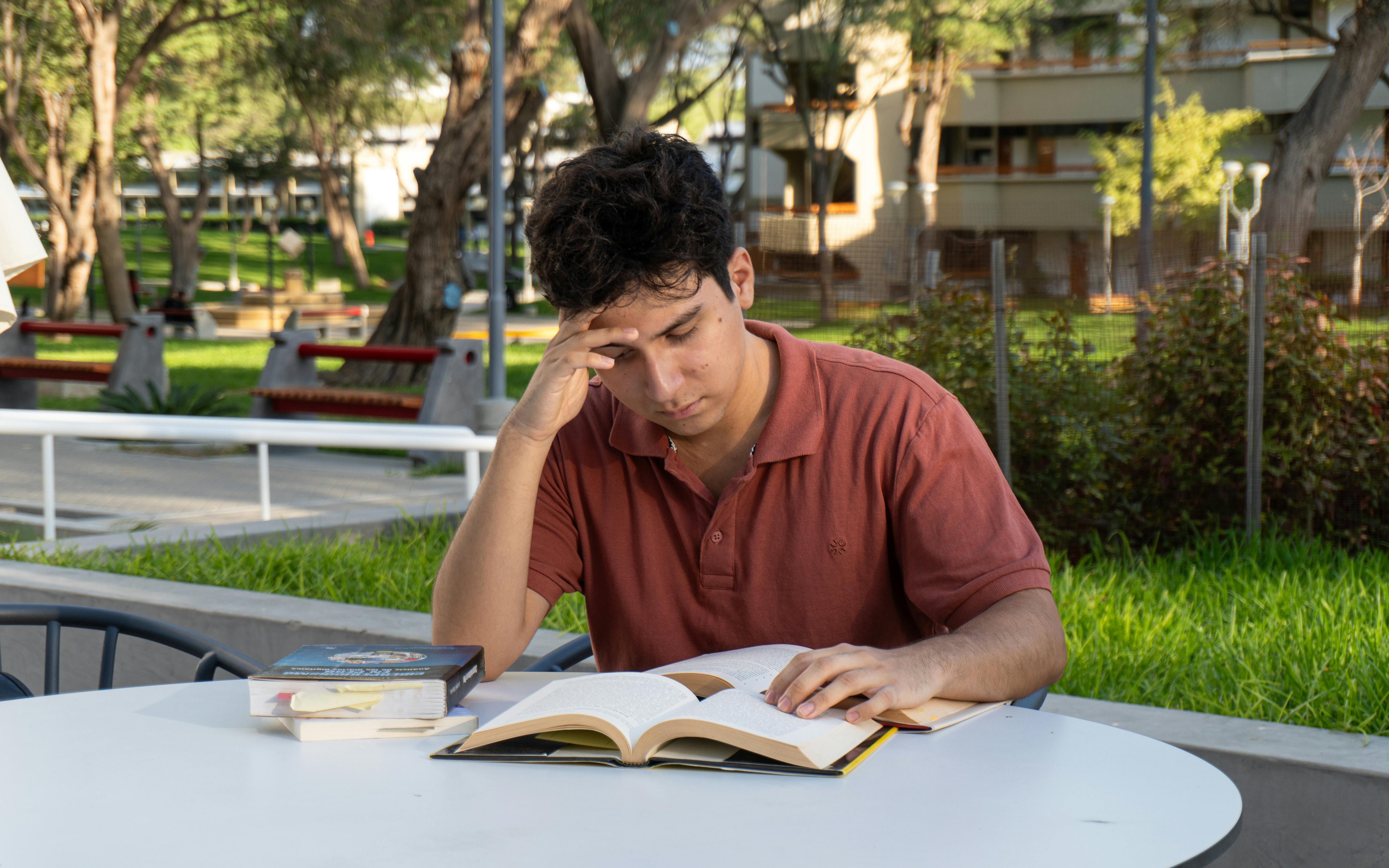 general education general studies best book — Photo by Manuel Camacho-Navarro on Pexels