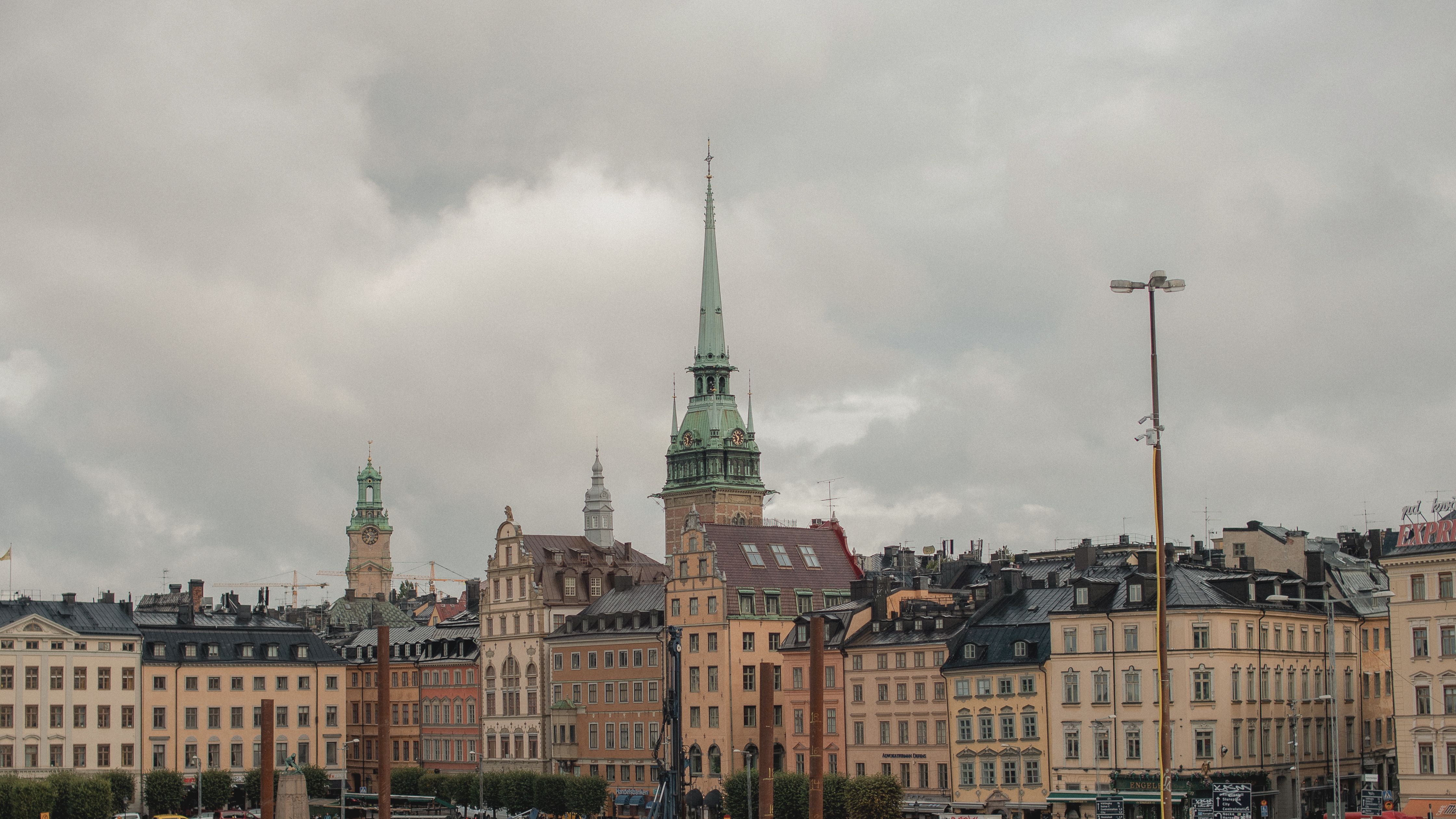 A grey city skyline at dusk