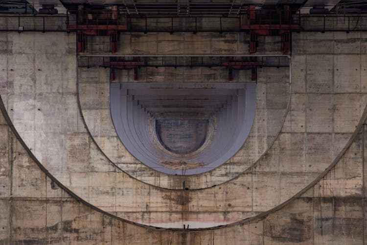 Tunnel In Shape Of Round 