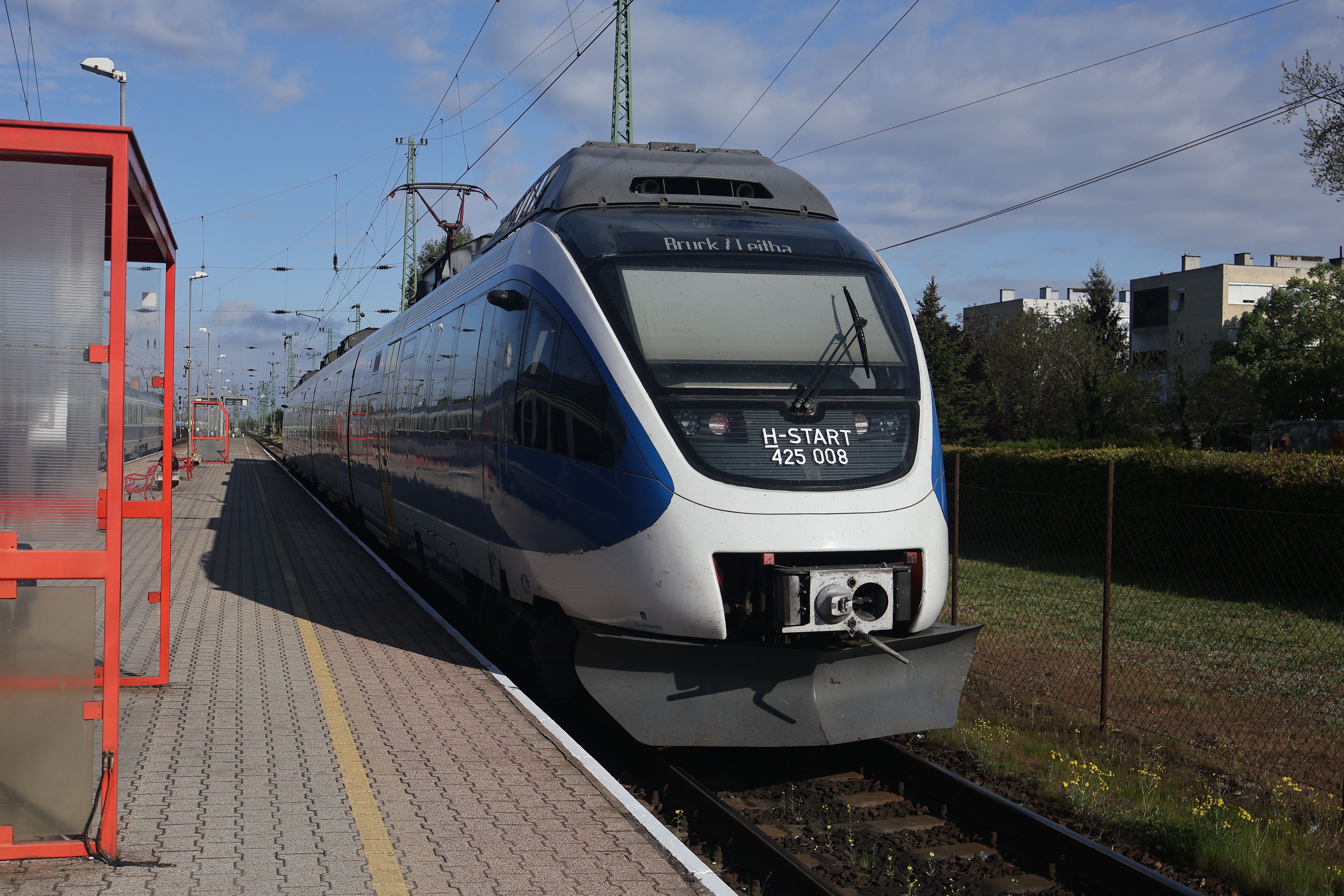 Modern Train at Suburban Rail Station Platform · Free Stock Photo