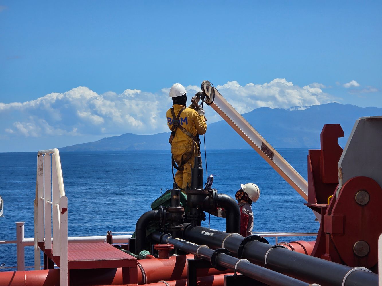 Offshore Workers Photos, Download The BEST Free Offshore Workers Stock ...
