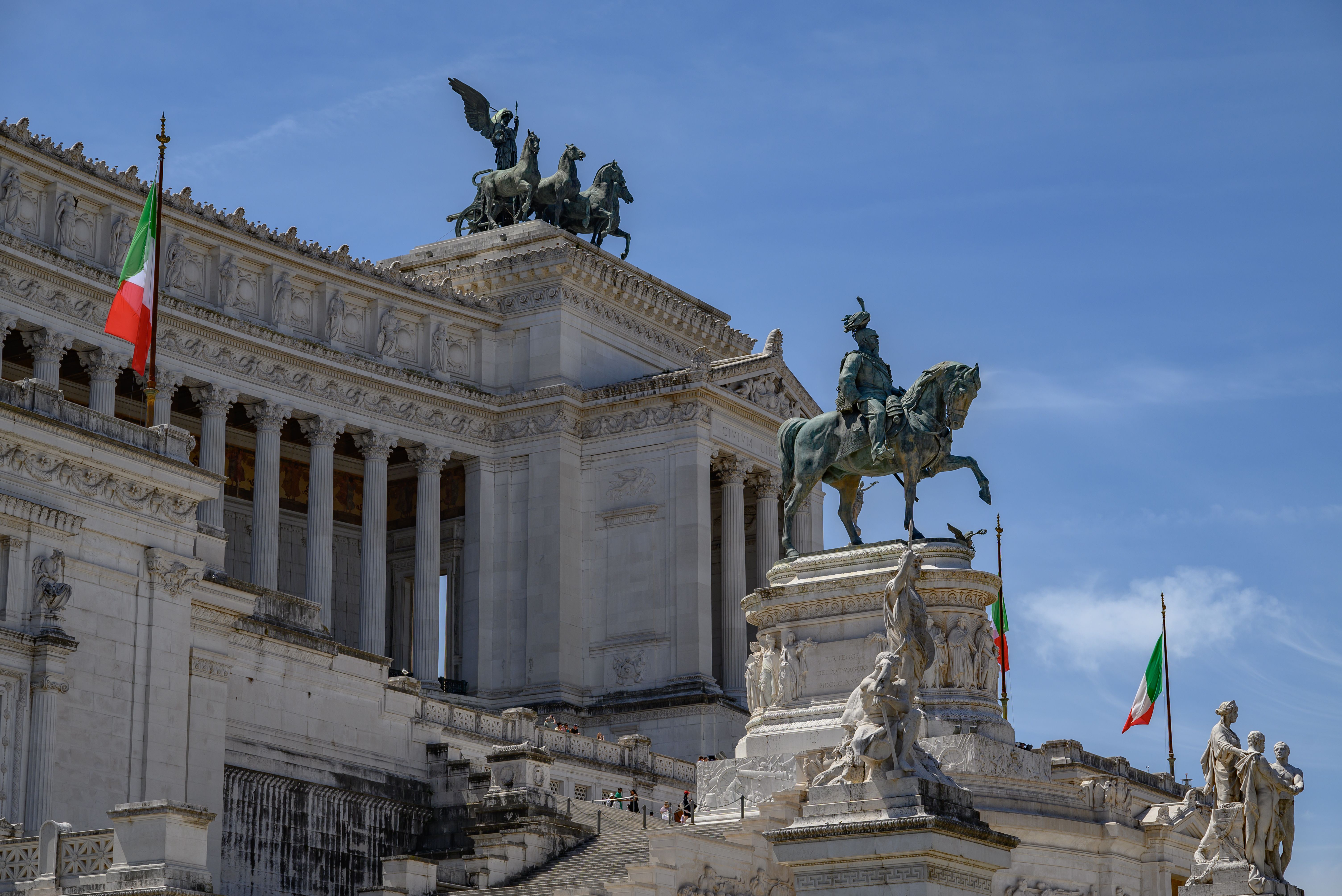 Vittoriano Monument in Rome with Italian Flags · Free Stock Photo