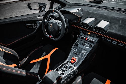 Zwart En Oranje Auto Interieur