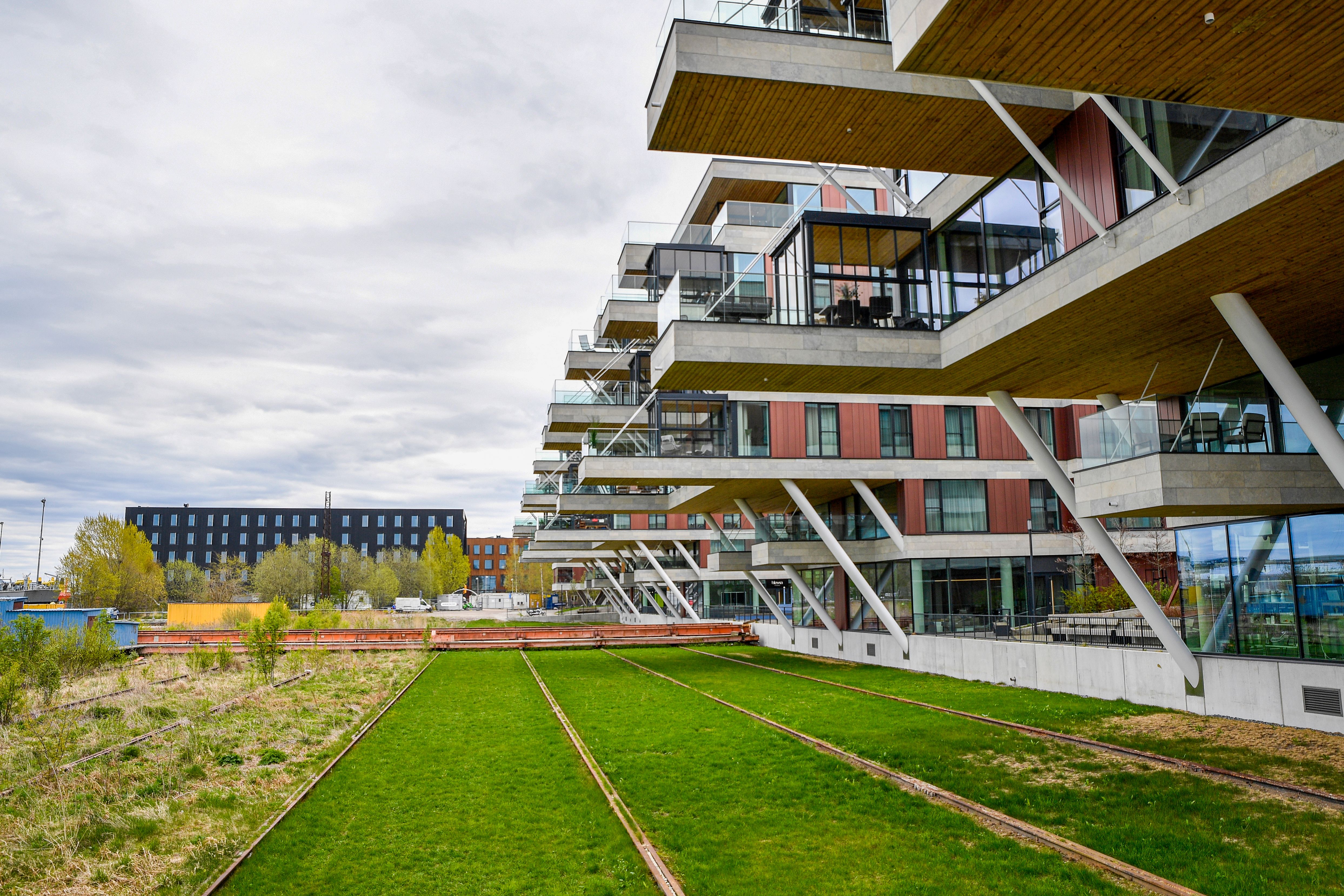 The Landscape of Apartment Property Management — Photo by Margo Evardson on Pexels