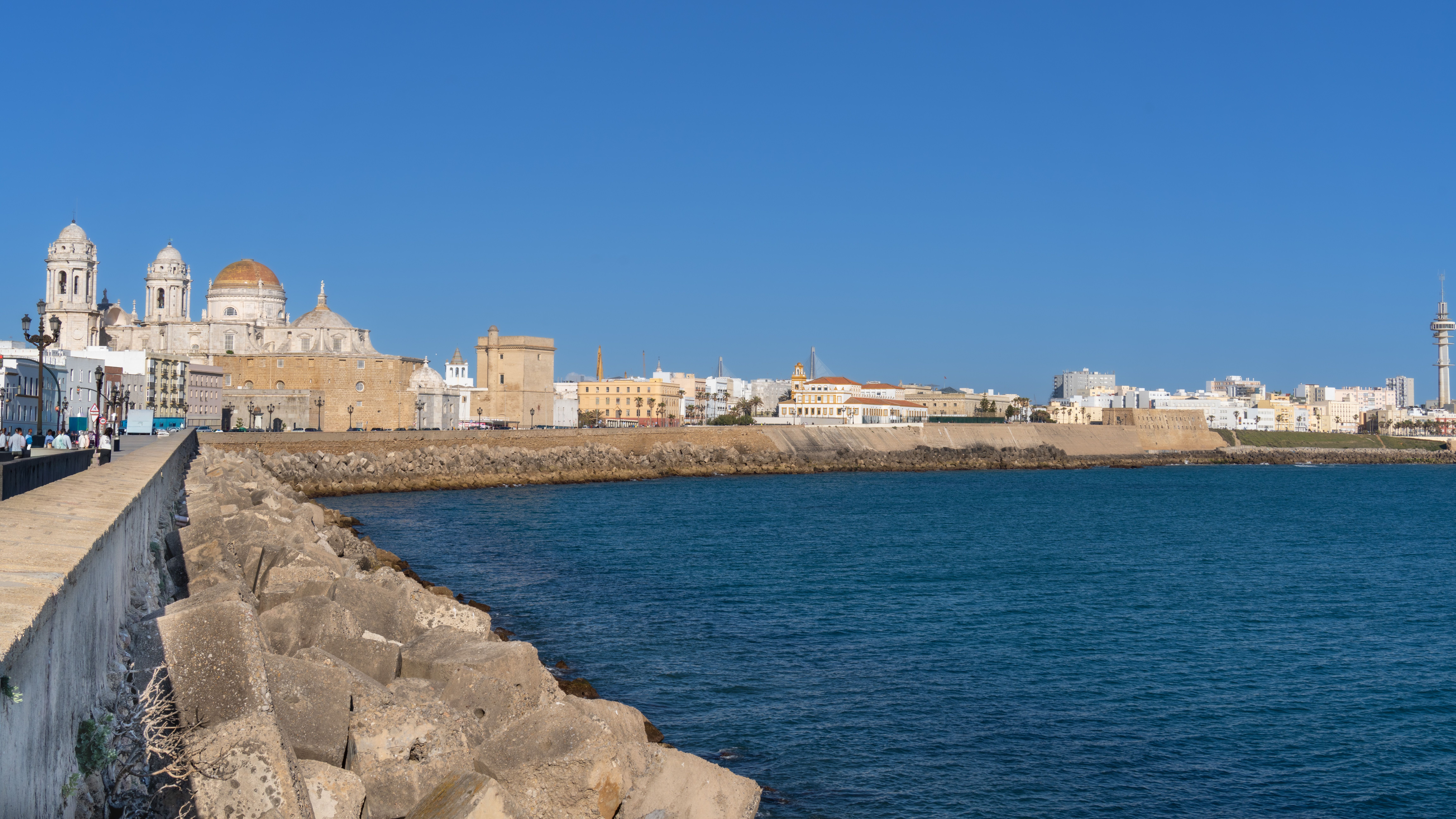 Ceuta Migrant Policy: Spain Rounds Up Moroccans Amid Local Opposition
