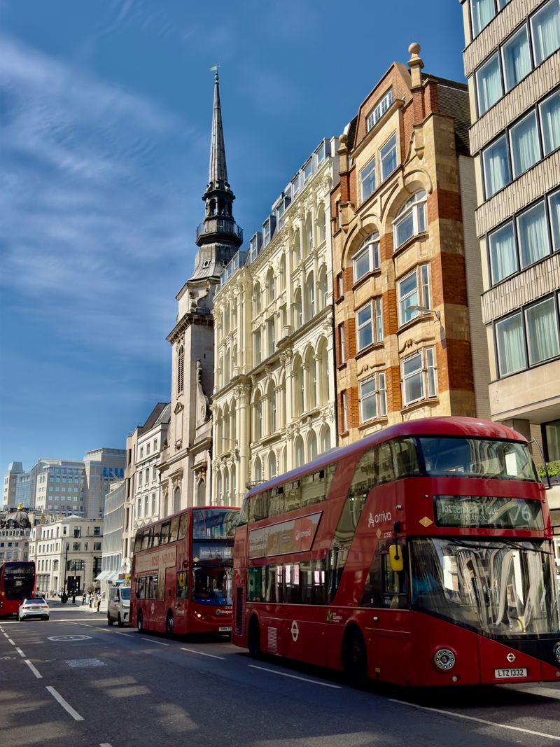 Iconic Red Double Decker Buses in Whitechapel, London · Free Stock Photo