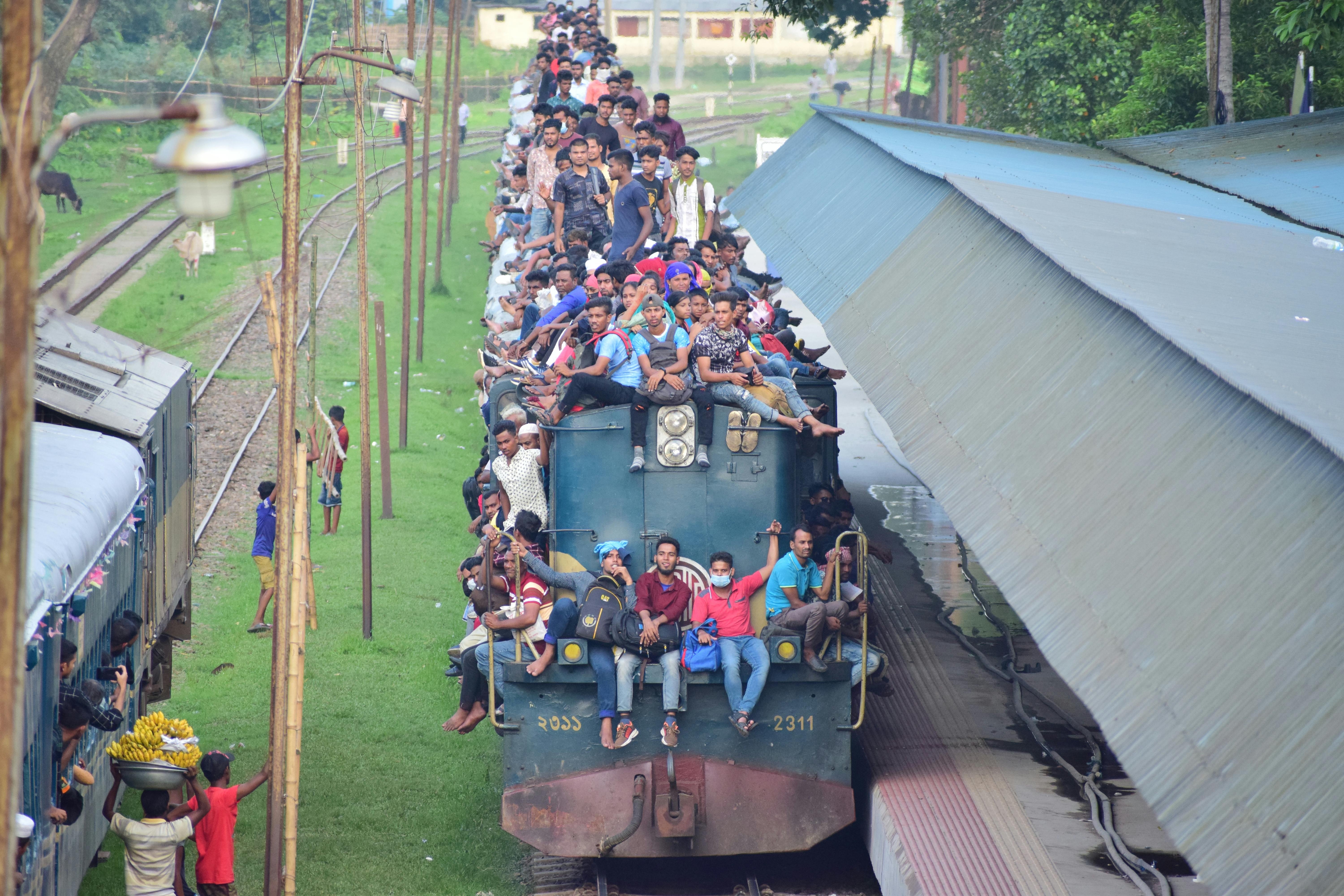 Nagpur-Goa train offers budget travel at just Rs 670, taking on costly airfares — Photo by Saied Shohag on Pexels