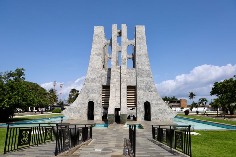 View of the striking Kwame Nkrumah Mausoleum in Accra on a clear day.