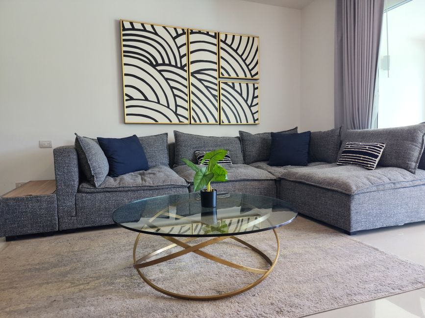 Transform Your Small Space with Smart Décor Ideas