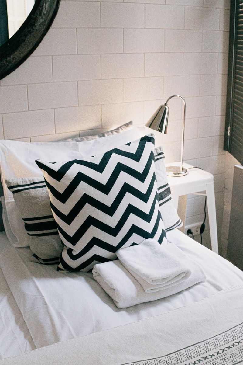 Oversized Art as a Statement Piece