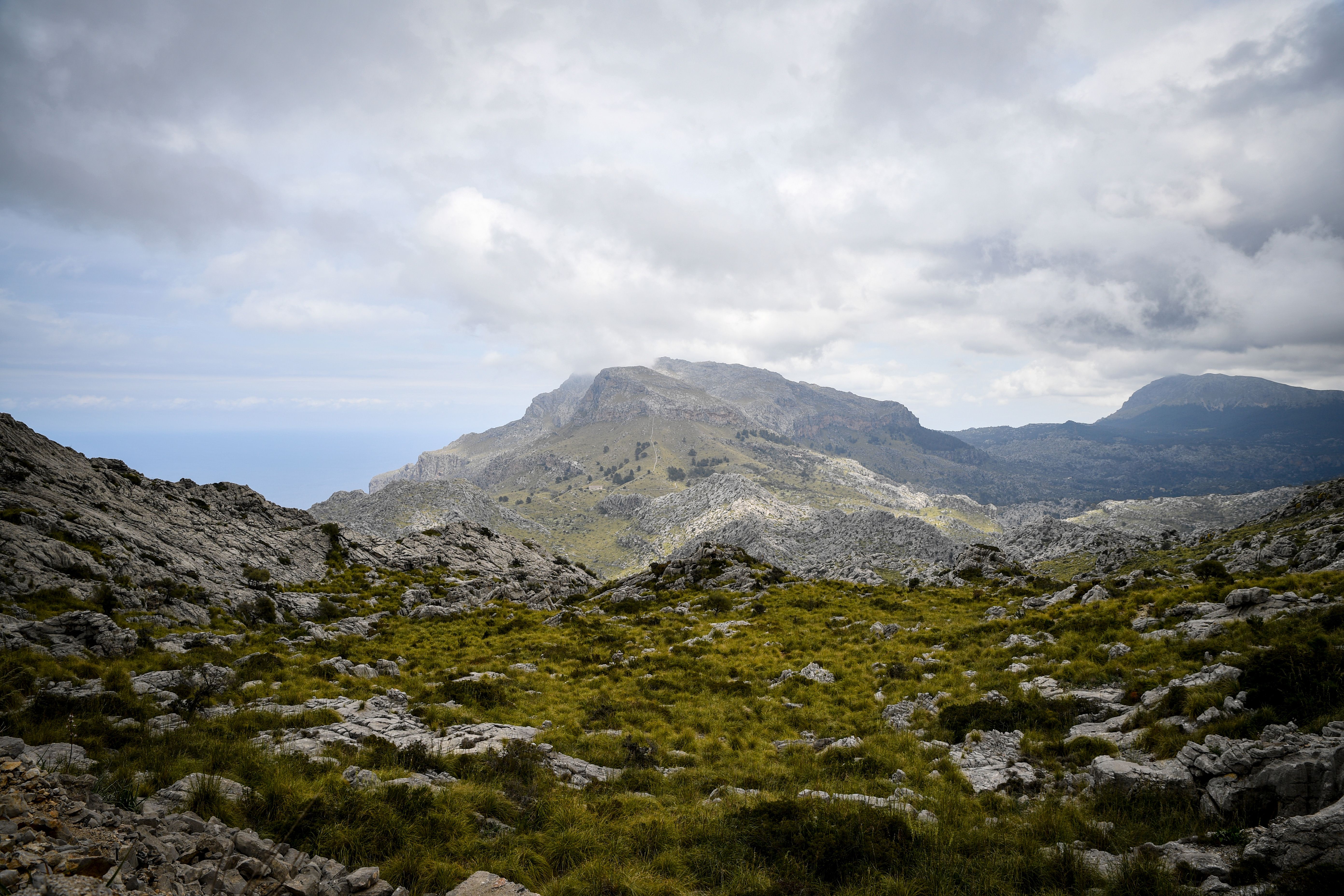 Ruige berglandschap van de Serra de Tramuntana op Mallorca