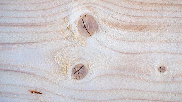 Should I Use Cedar or Redwood for My Outdoor DIY Projects?