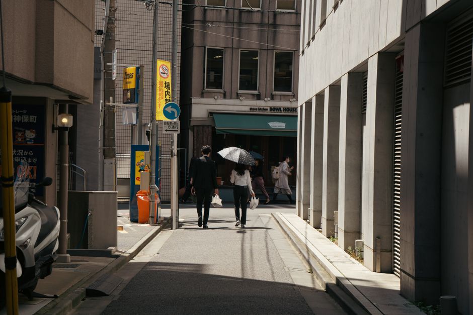 daily reset surface everyday scene lifestyle photo 2