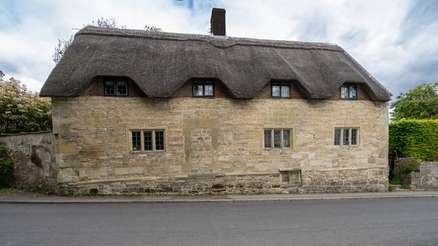 thatched cottage england