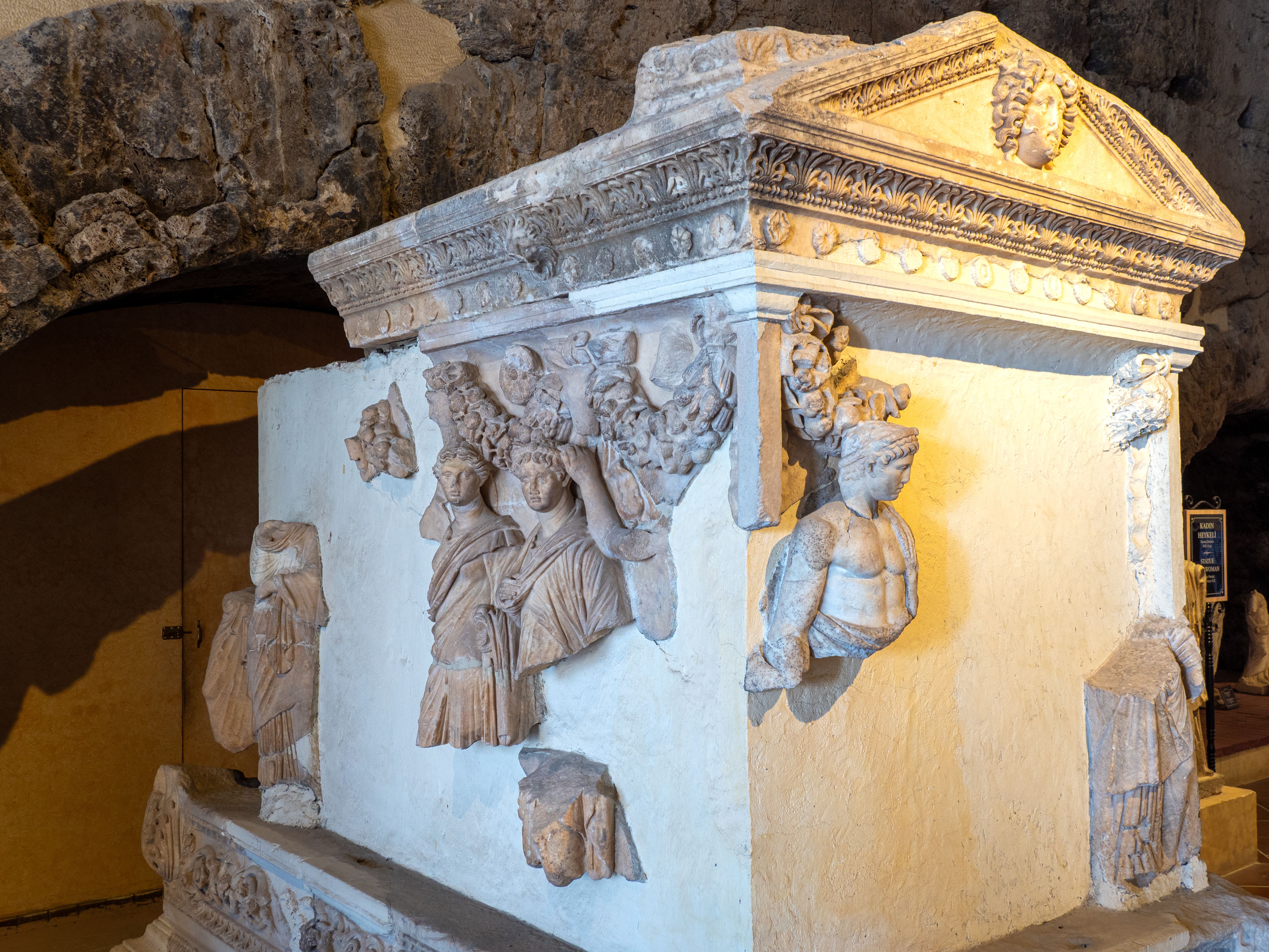 Museums & attractions in Tomb of the Diver