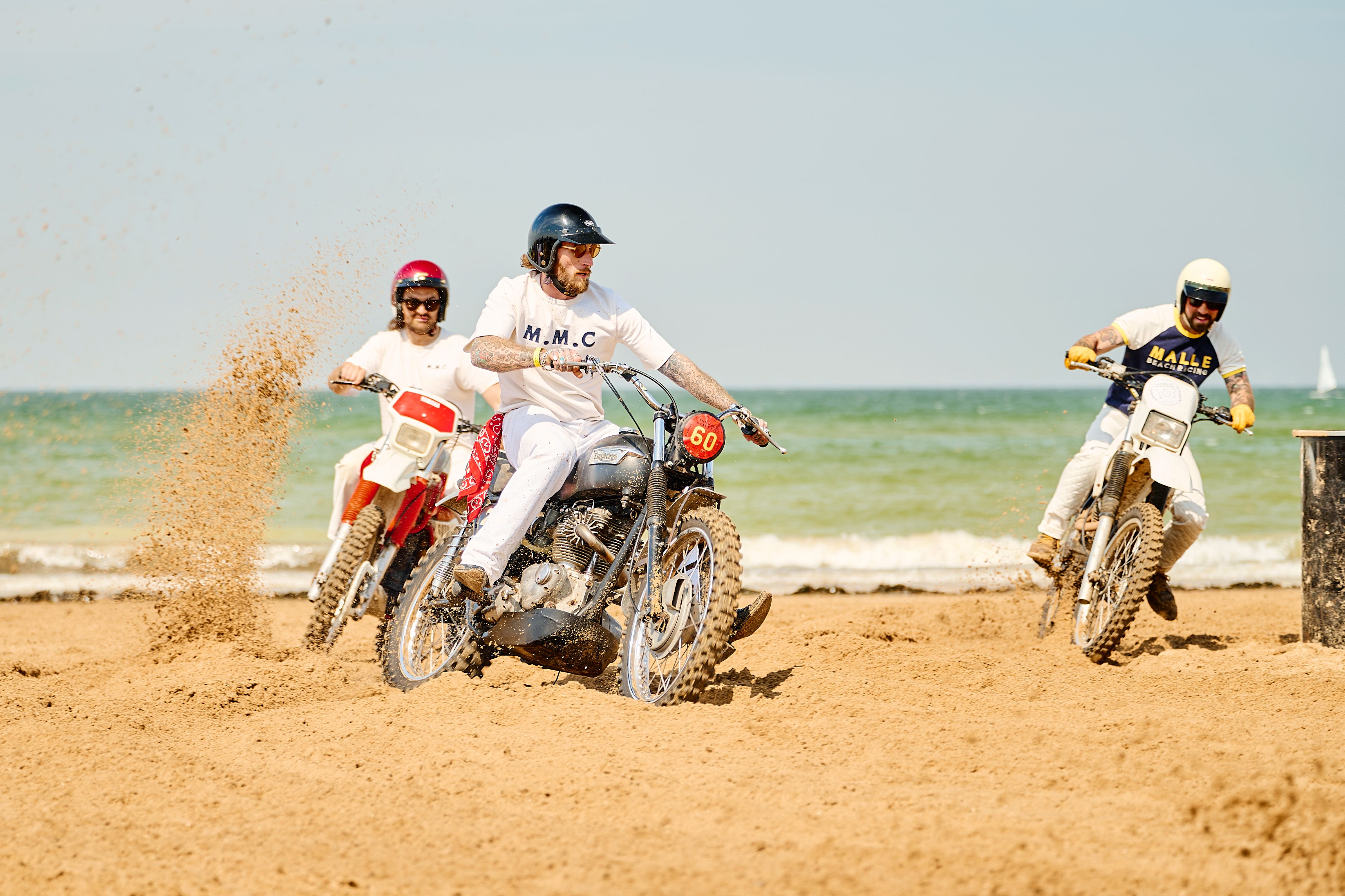 Exciting Beach Motorcycle Race in Margate, England · Free Stock Photo
