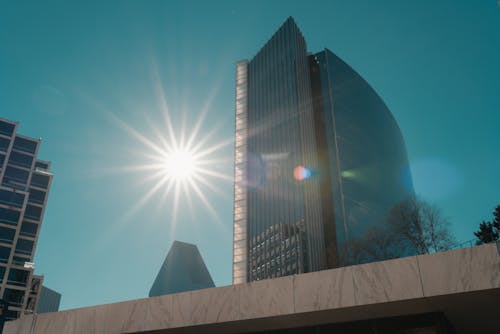 Gratis stockfoto met architectuur, blauwe lucht, buitenkant van het gebouw