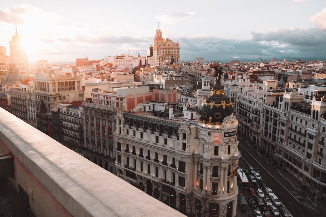 Foto De La Ciudad Durante El Amanecer