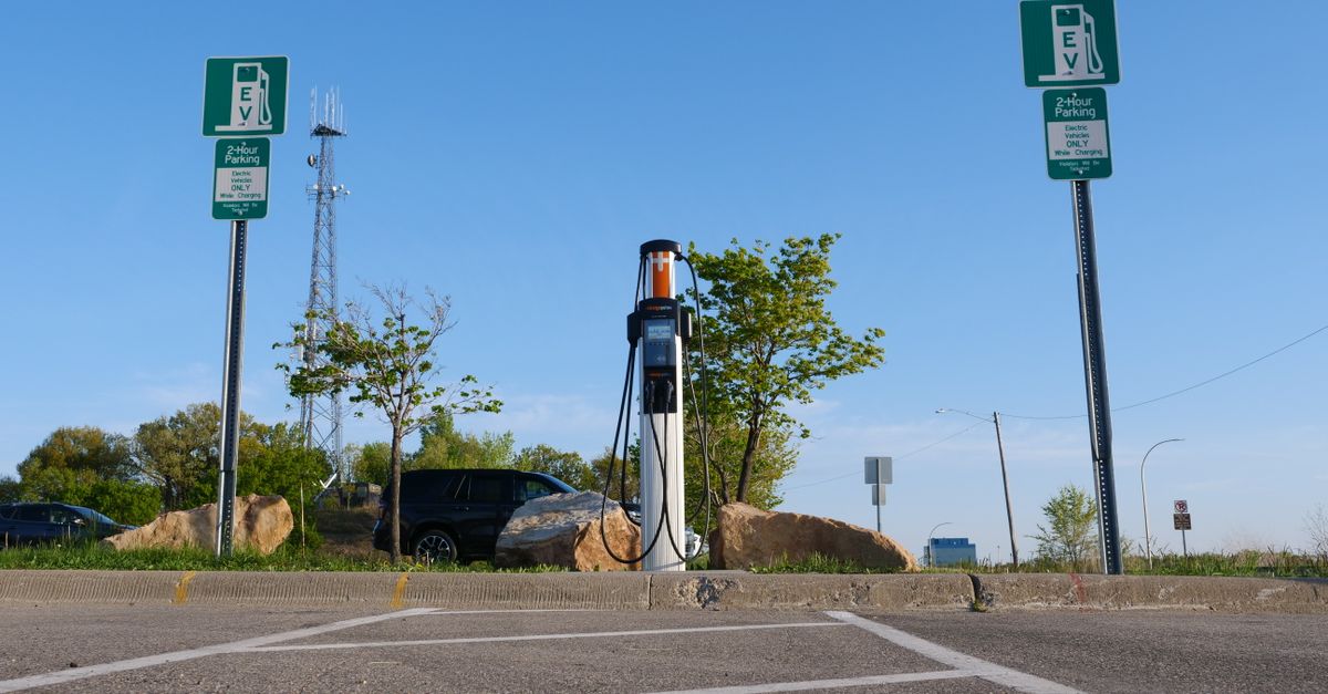 14 Elektrikli Araç Modeli İçin Şaşırtıcı Park Uyarısı: Üreticiler Harekete Geçti
