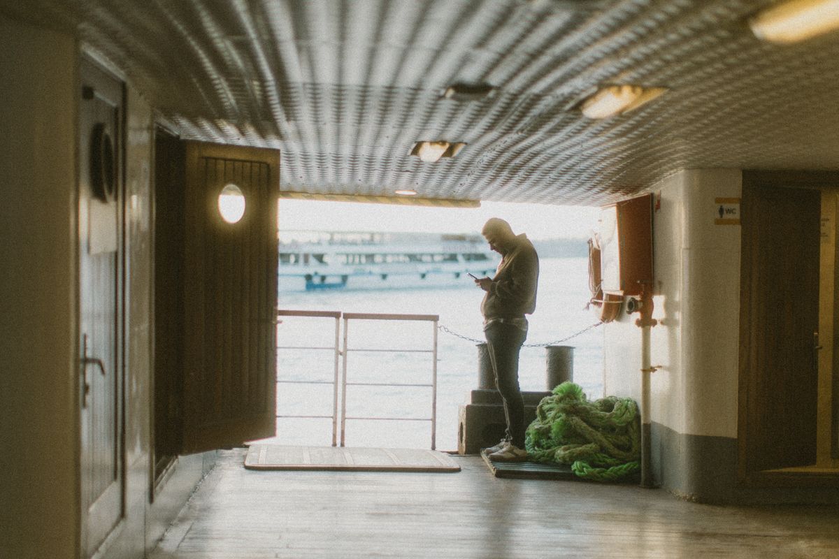 flat moves in Worthing — Loaded properly: blankets, straps and a plan in Worthing