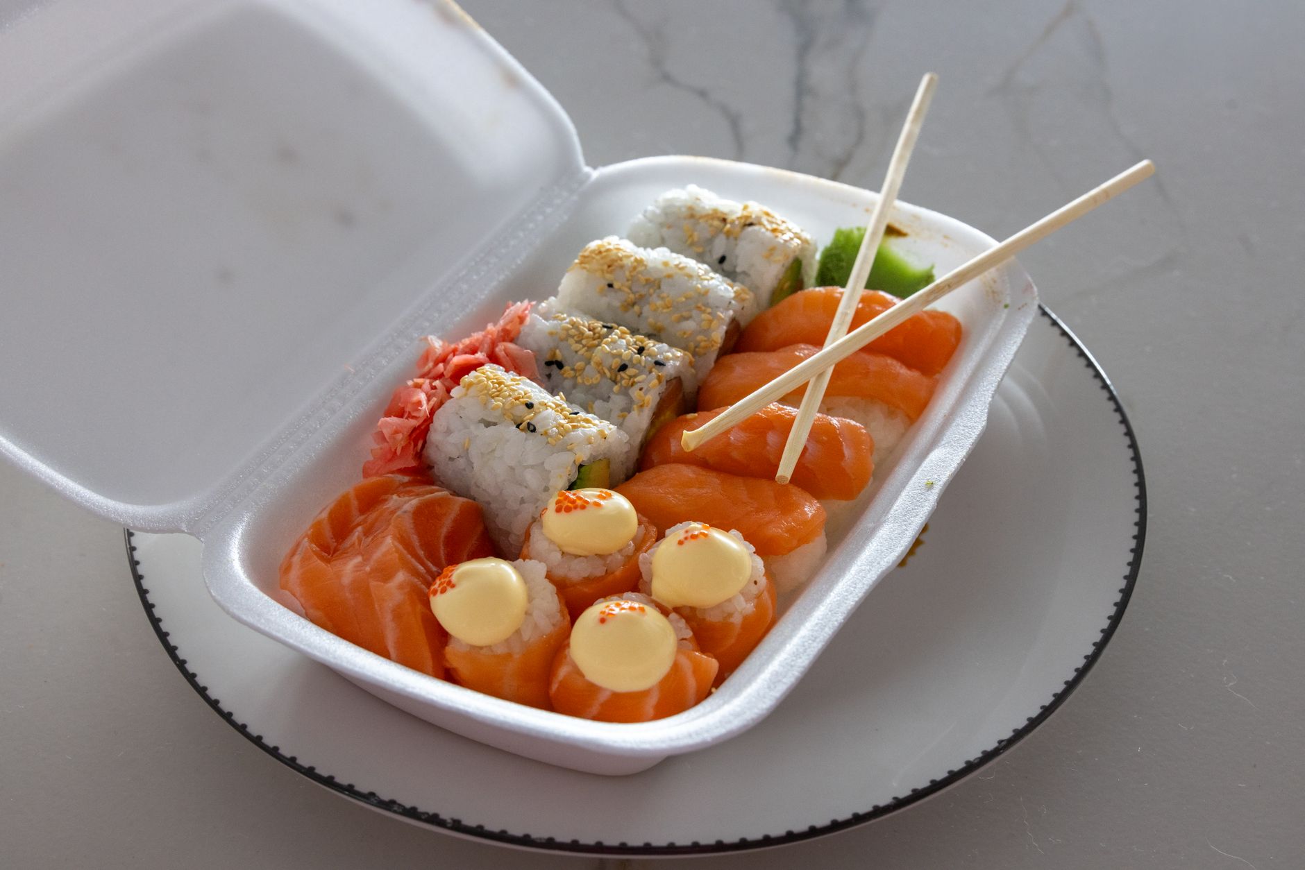和牛の溶岩焼き