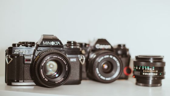 Minolta X-700 beside a Canon