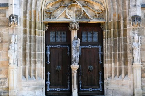 Free Intricate gothic doorway with statues at a historic church in Schwäbisch Gmünd, Germany. Stock Photo